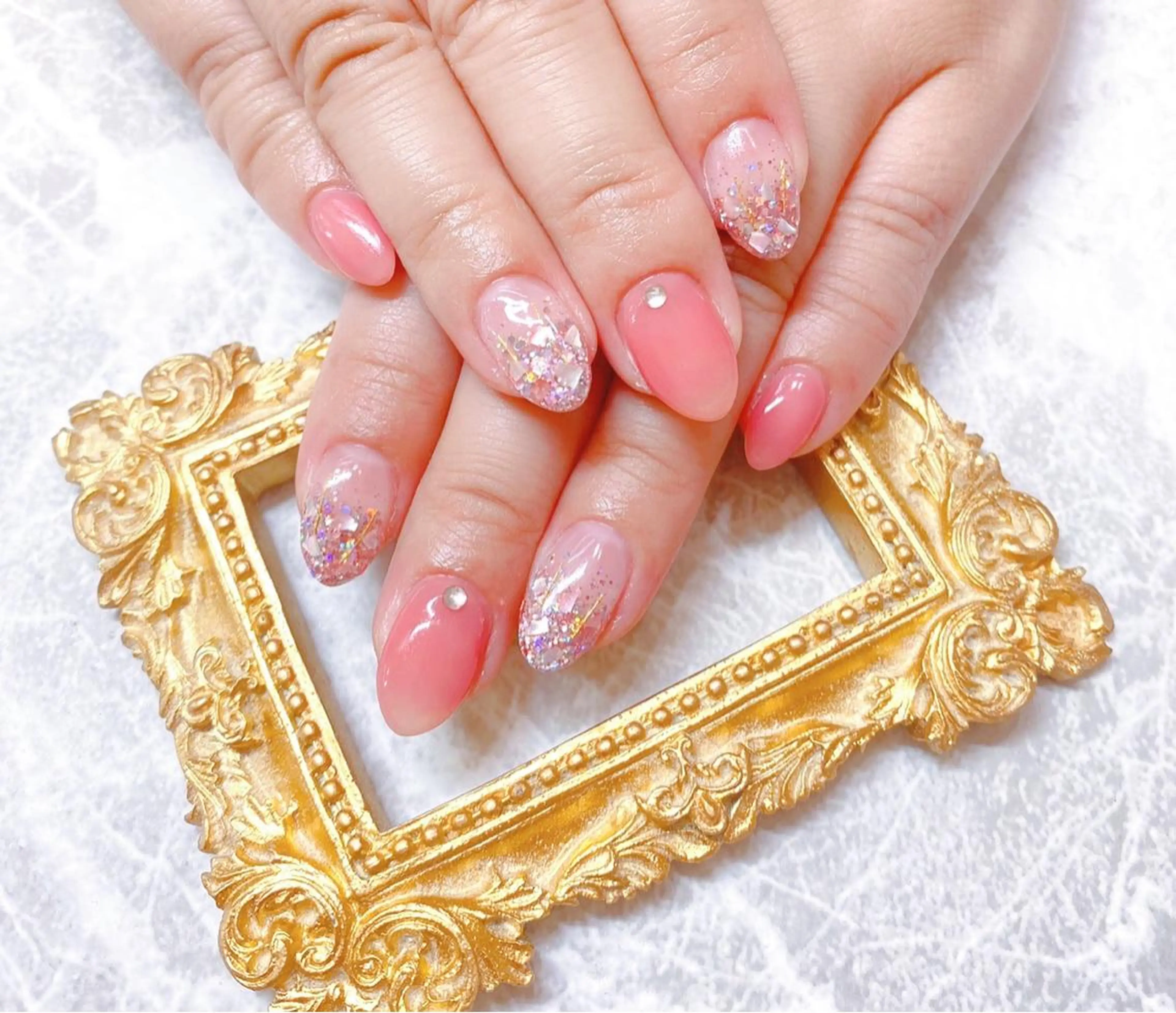 ネイル ハンドネイル マジック ミラーのネイルデザイン