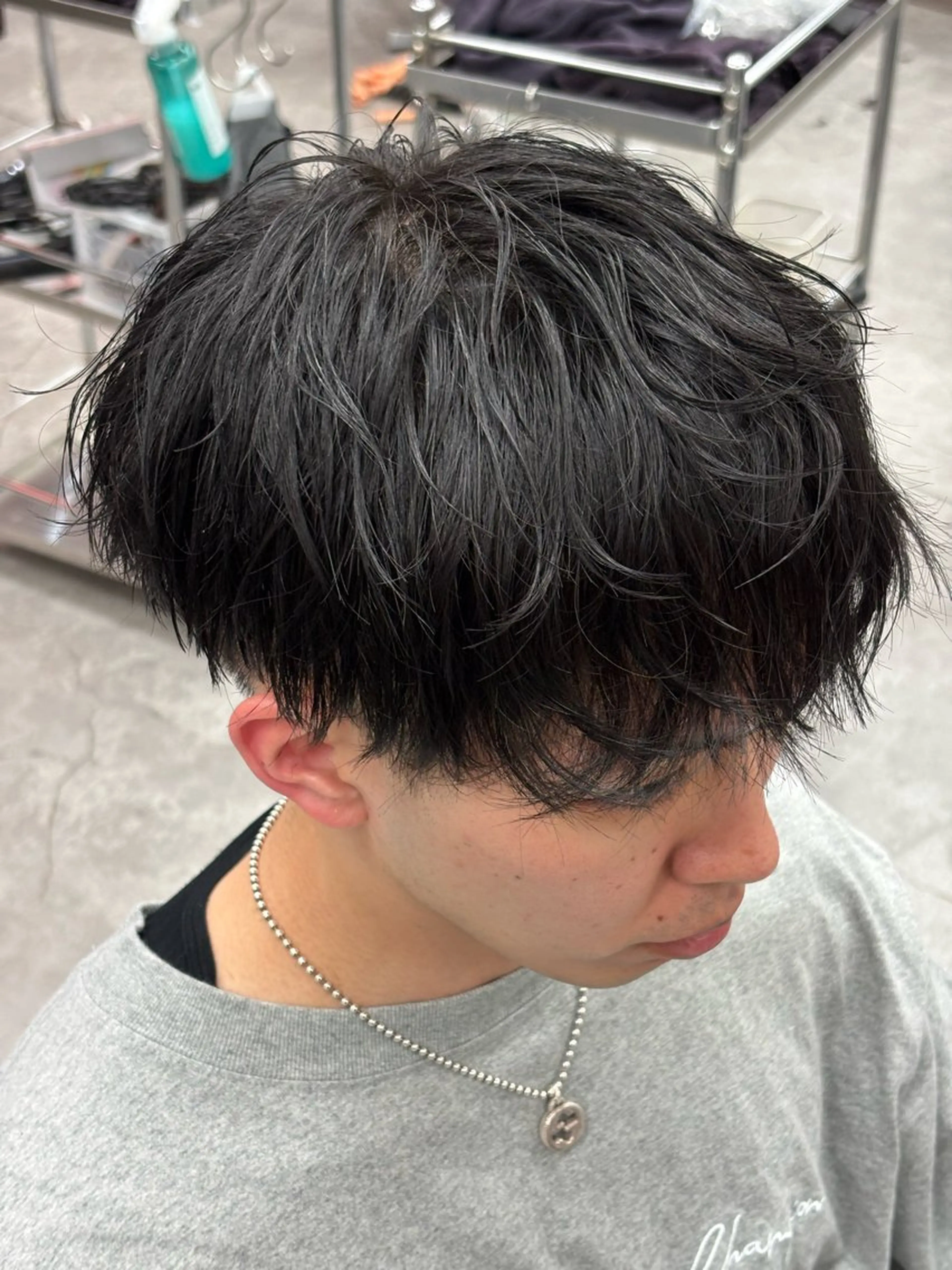 ミディアム カラー パーマ メンズ カット ヘアセット メンズパーマ特化 🔥韓国ヘア職人🔥のヘアスタイル