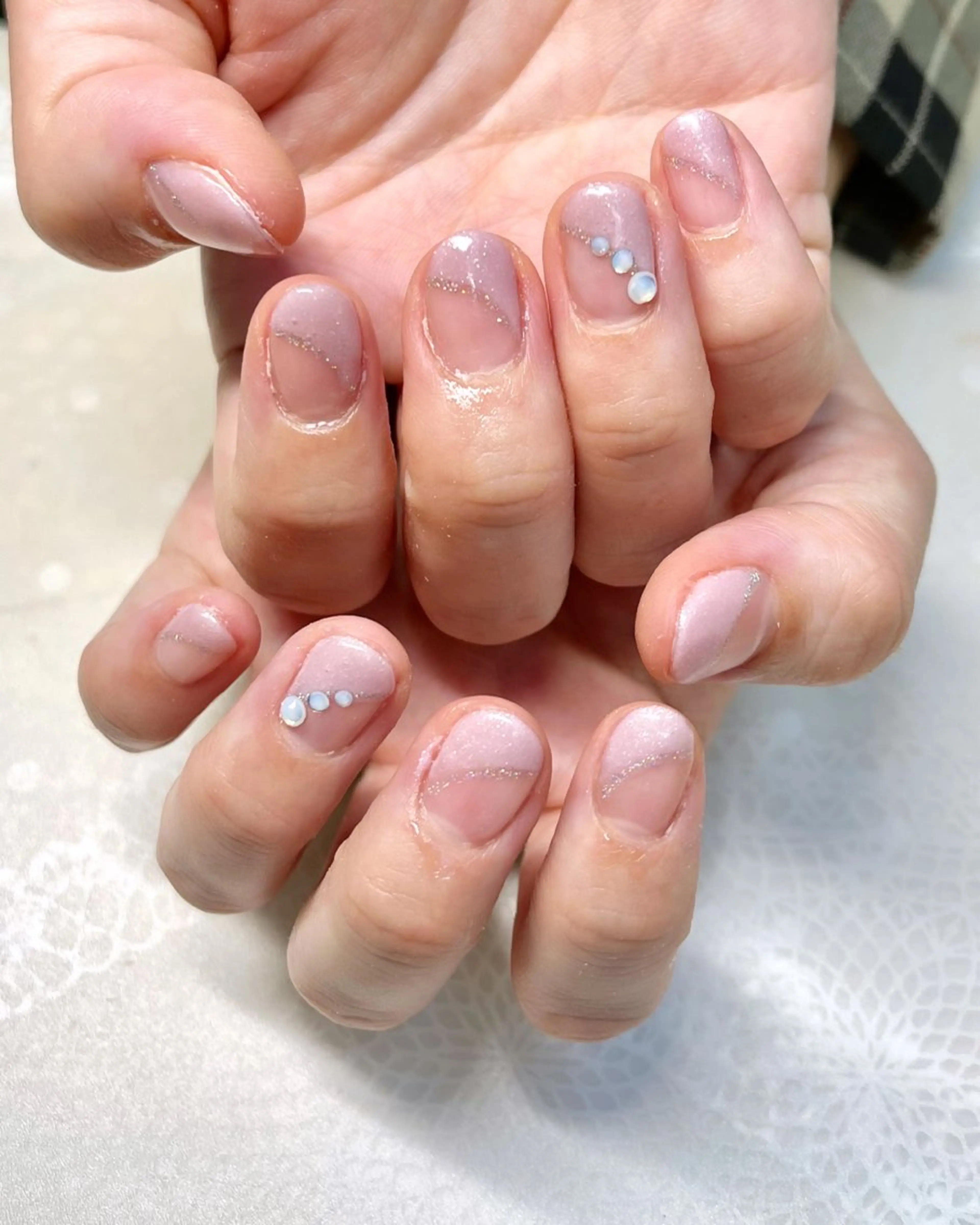 ネイル 新宿ネイルサロン ジェミディローサのネイルデザイン