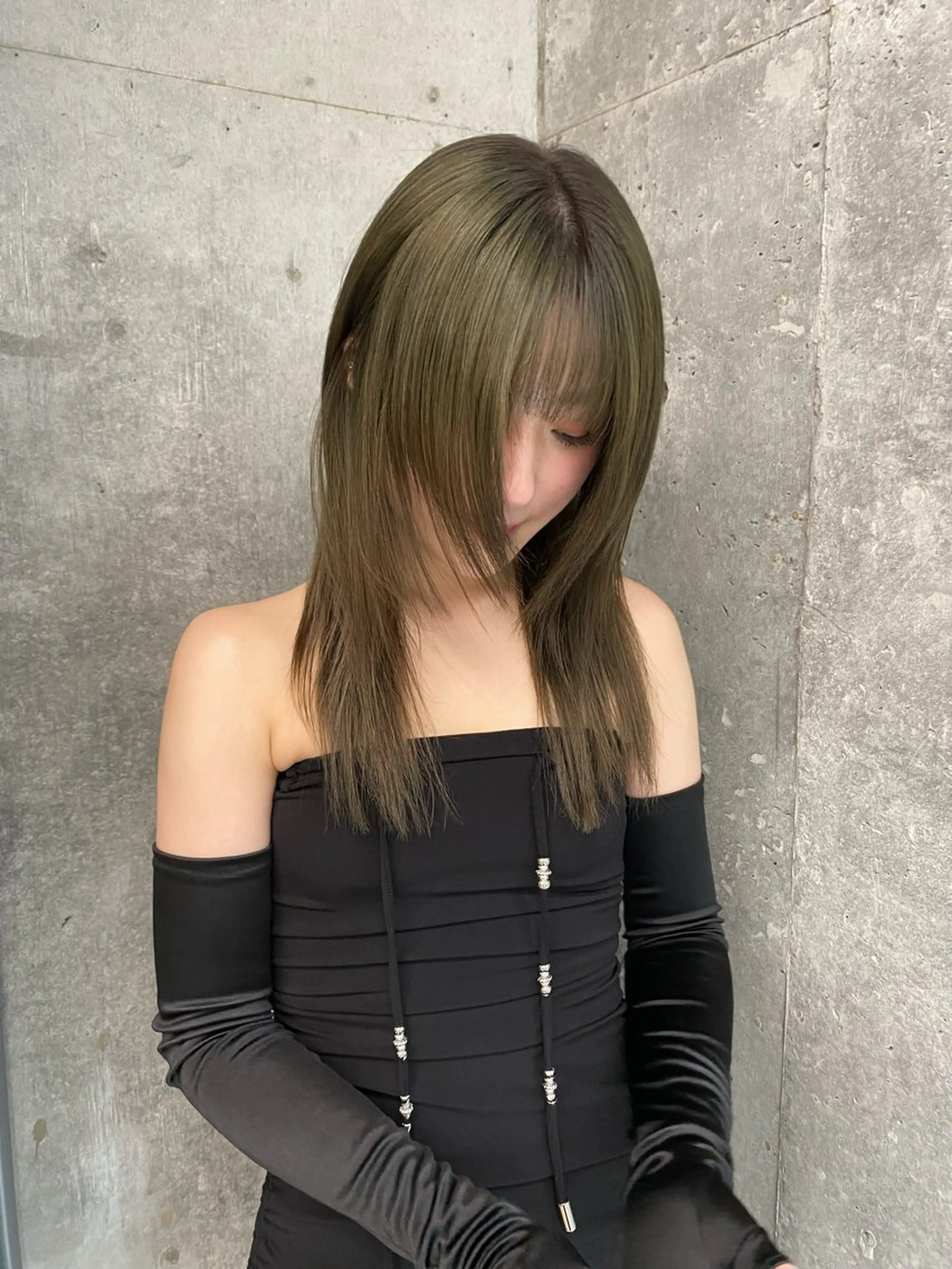 ミディアム カラー ヘアアレンジ カット ヘアカラー トリートメント mina 🌷のヘアスタイル