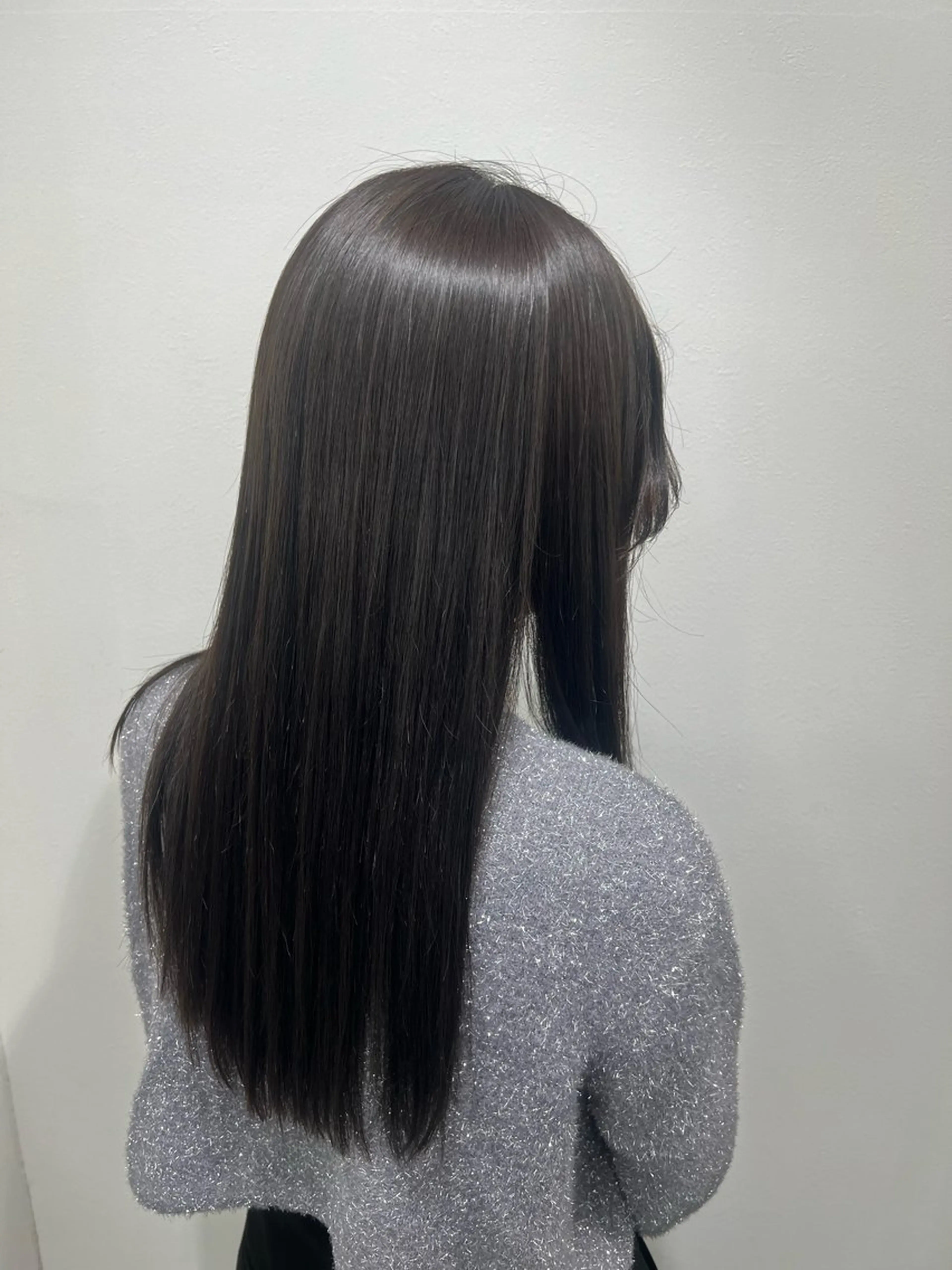 カラー アッシュ アッシュブラウン ブラウンカラー Anli_ shuri.のヘアスタイル