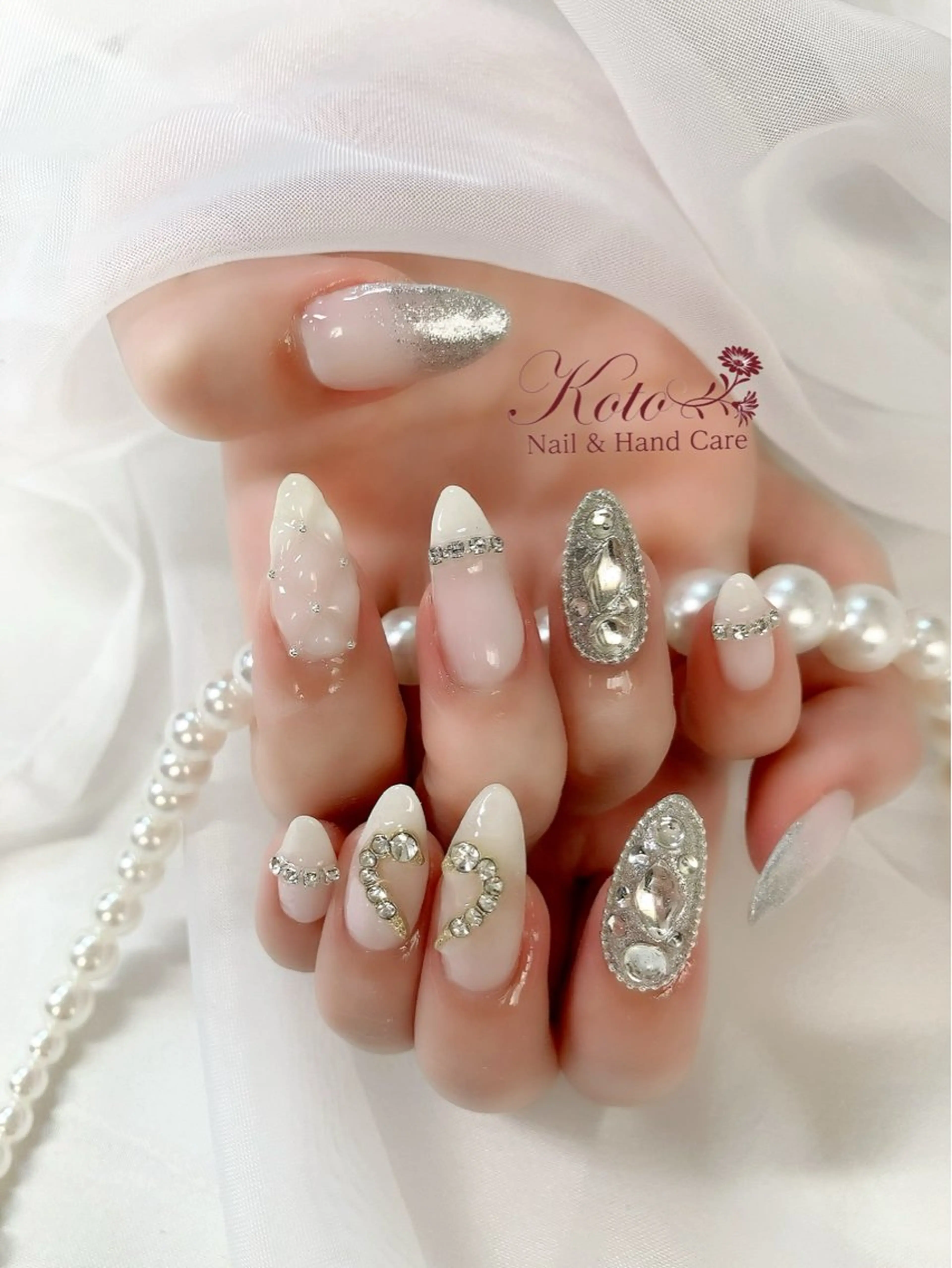 ネイル 長さ出し ジェルネイル 持ち込み ニュアンスネイル 赤色 ハンドネイル Nail Salon KOTOのネイルデザイン