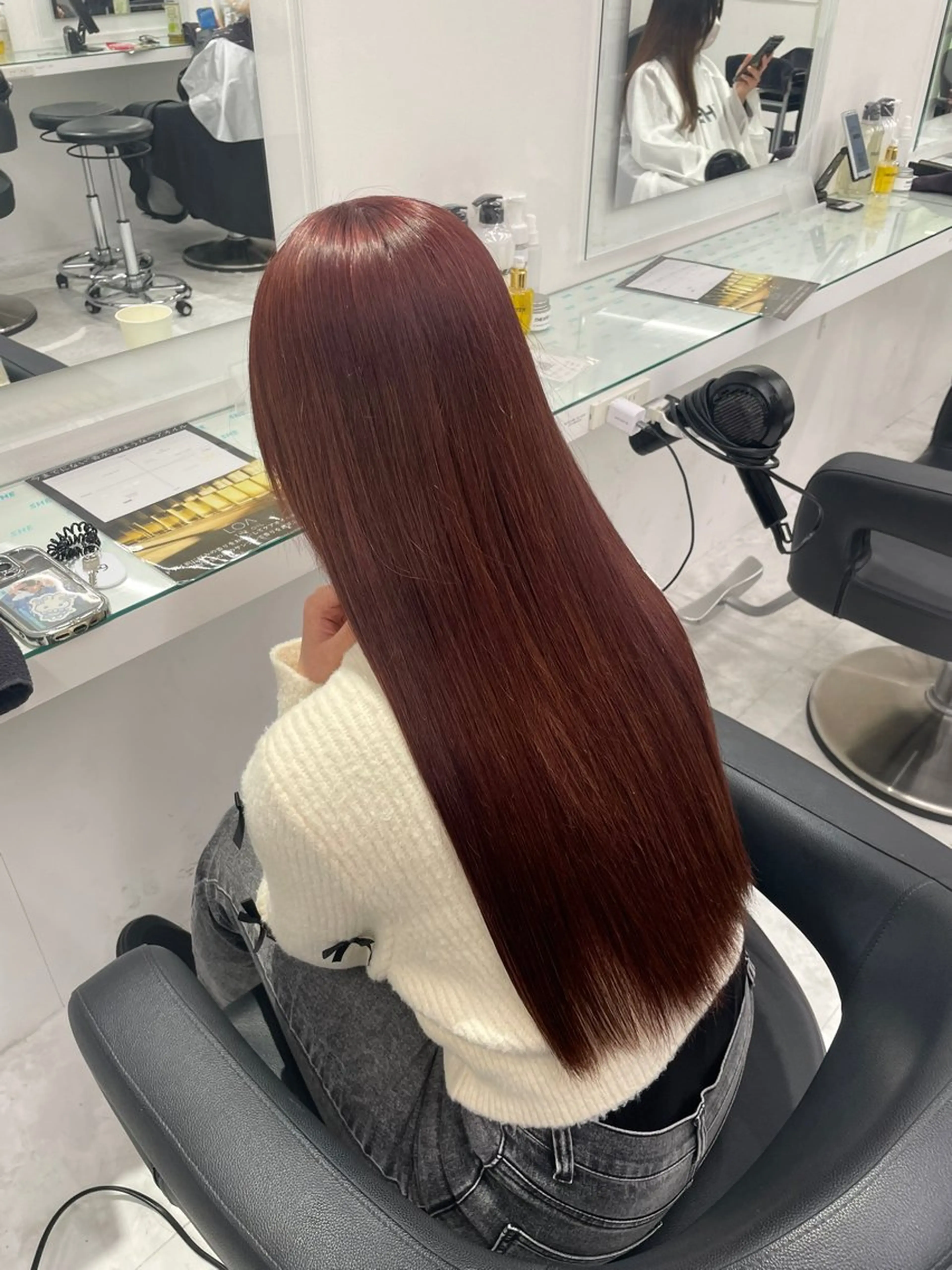 ロング カラー ヘアカラー トリートメント トレンド暖色ヘア🍒 miu🍒のヘアスタイル