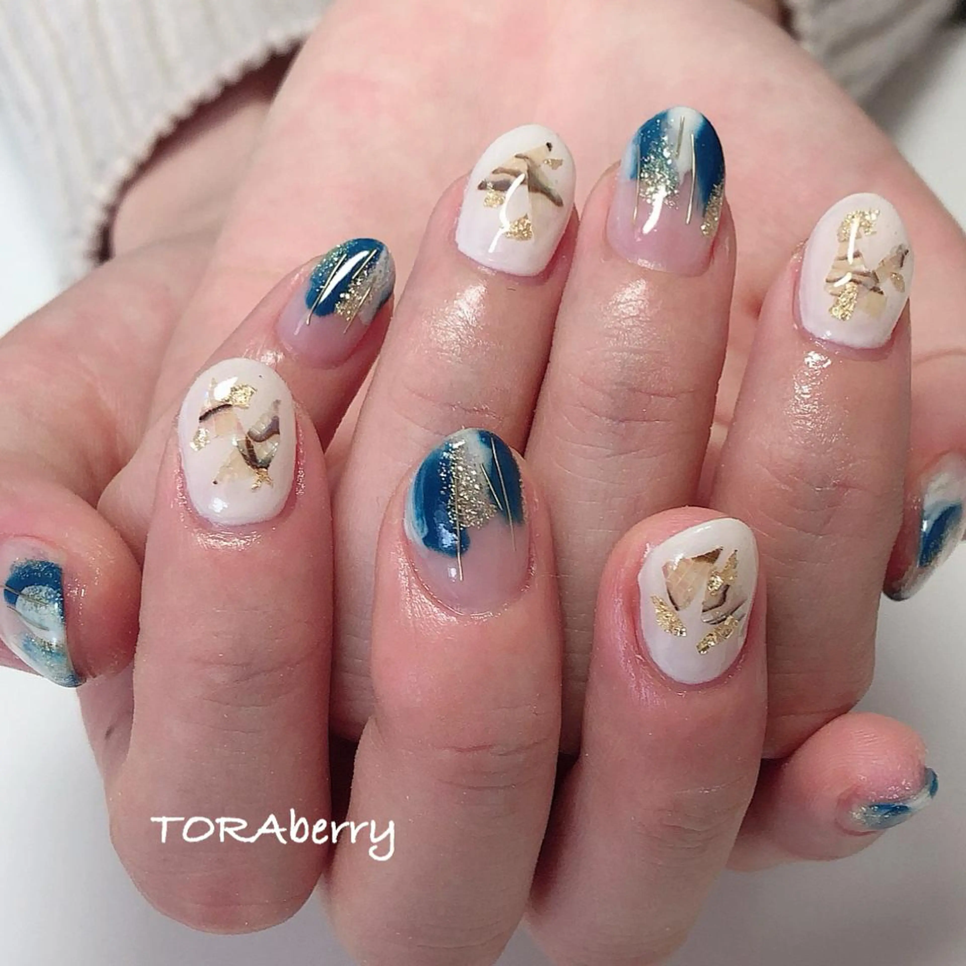 ネイル ニュアンスネイル ハンドネイル ネイリスト なつみのネイルデザイン