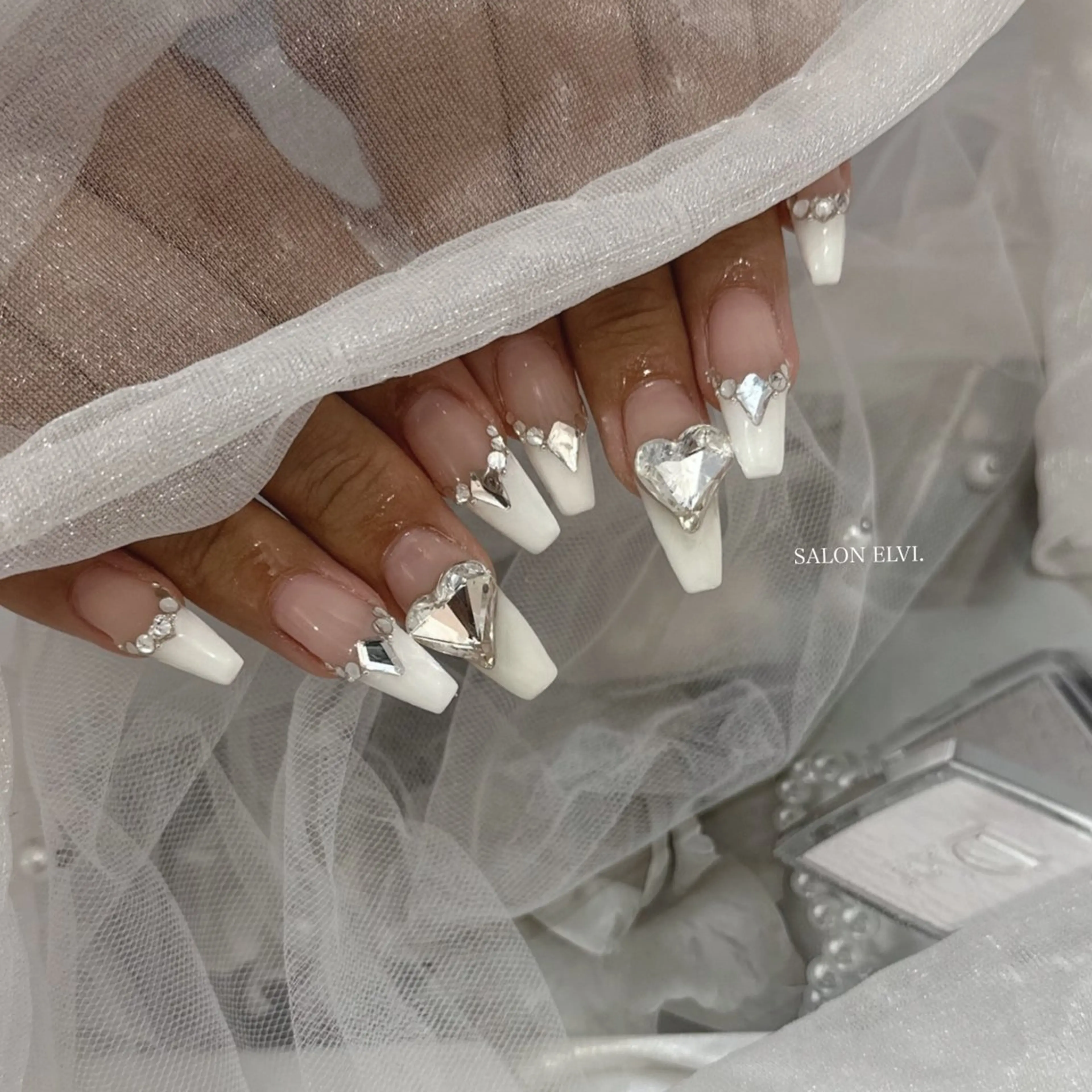 ネイル SALON ELVI.のネイルデザイン