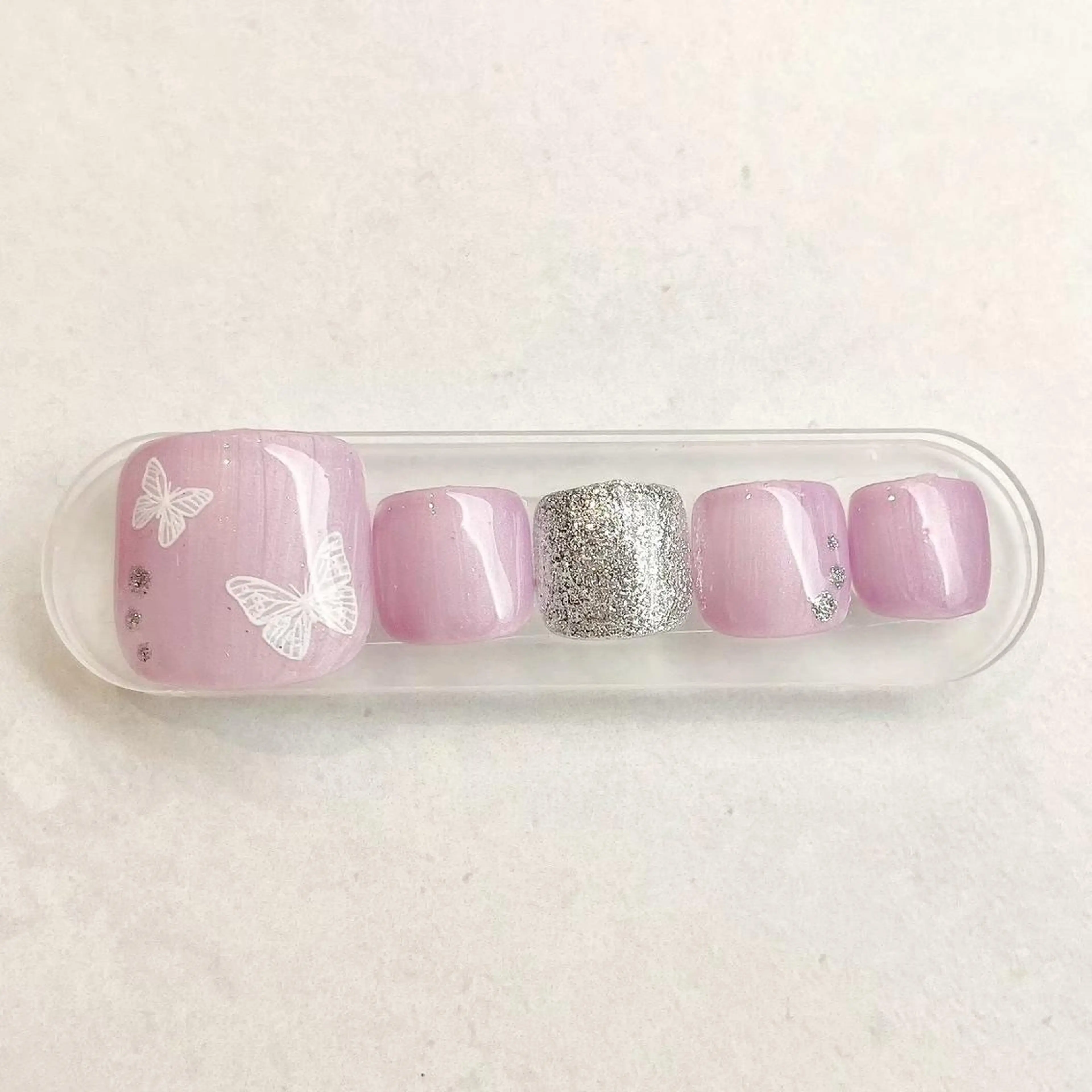 ネイル 丹羽 絵梨花のネイルデザイン