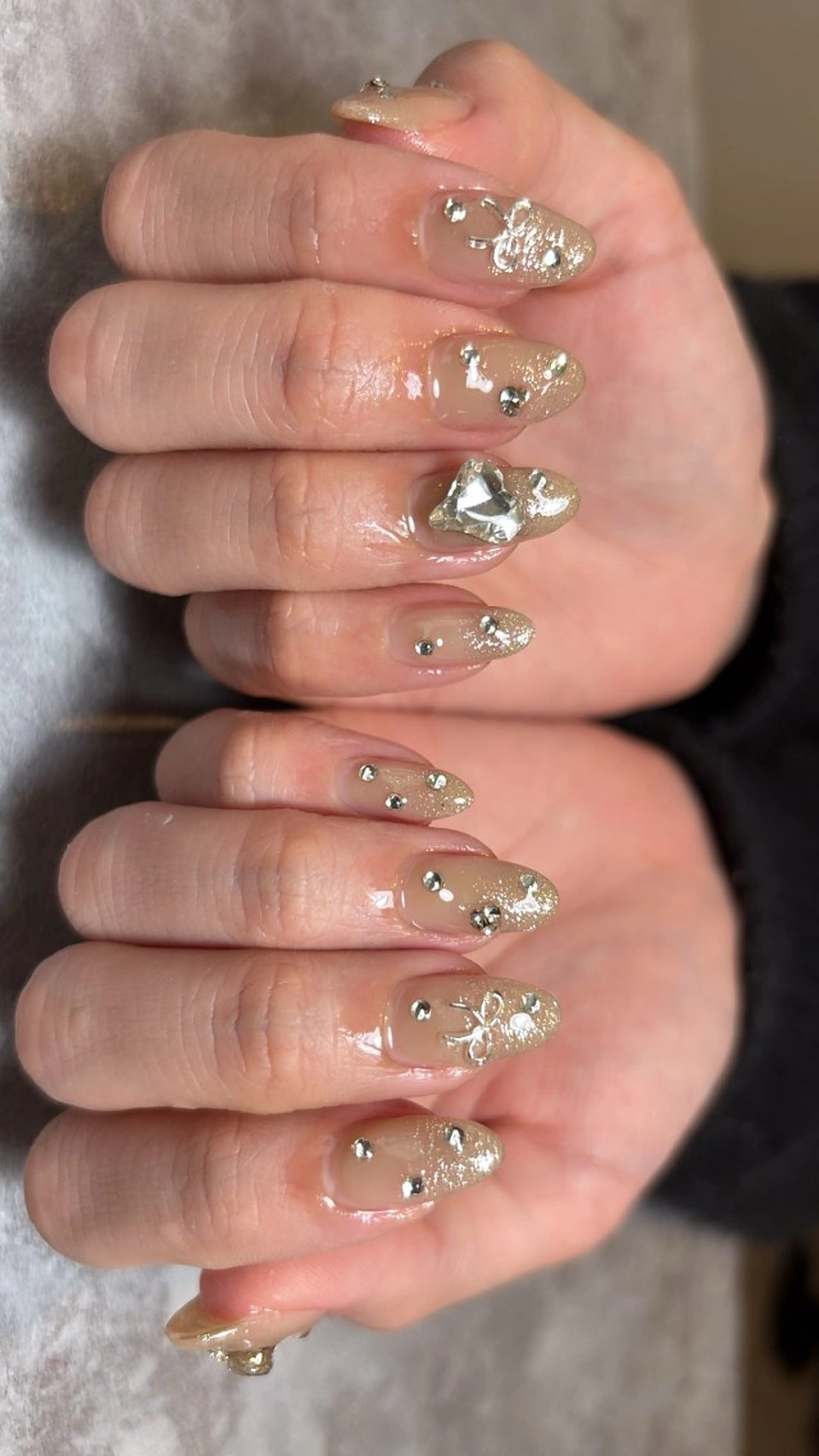 ネイル 持ち込み Mignon 、のネイルデザイン