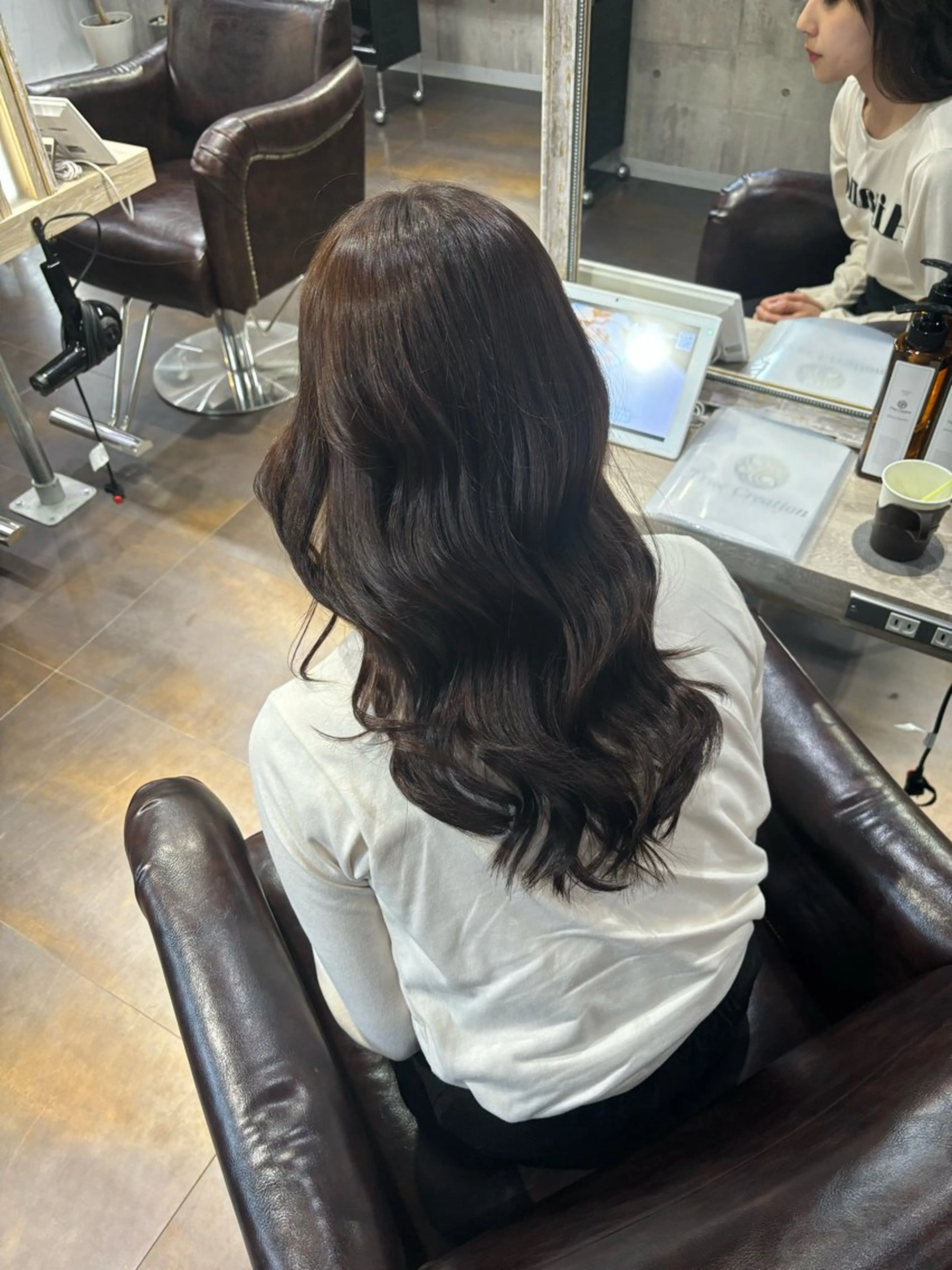 ロング rex 中野所属・透明感ハイトーン カラー🦋🌧希咲のヘアスタイル