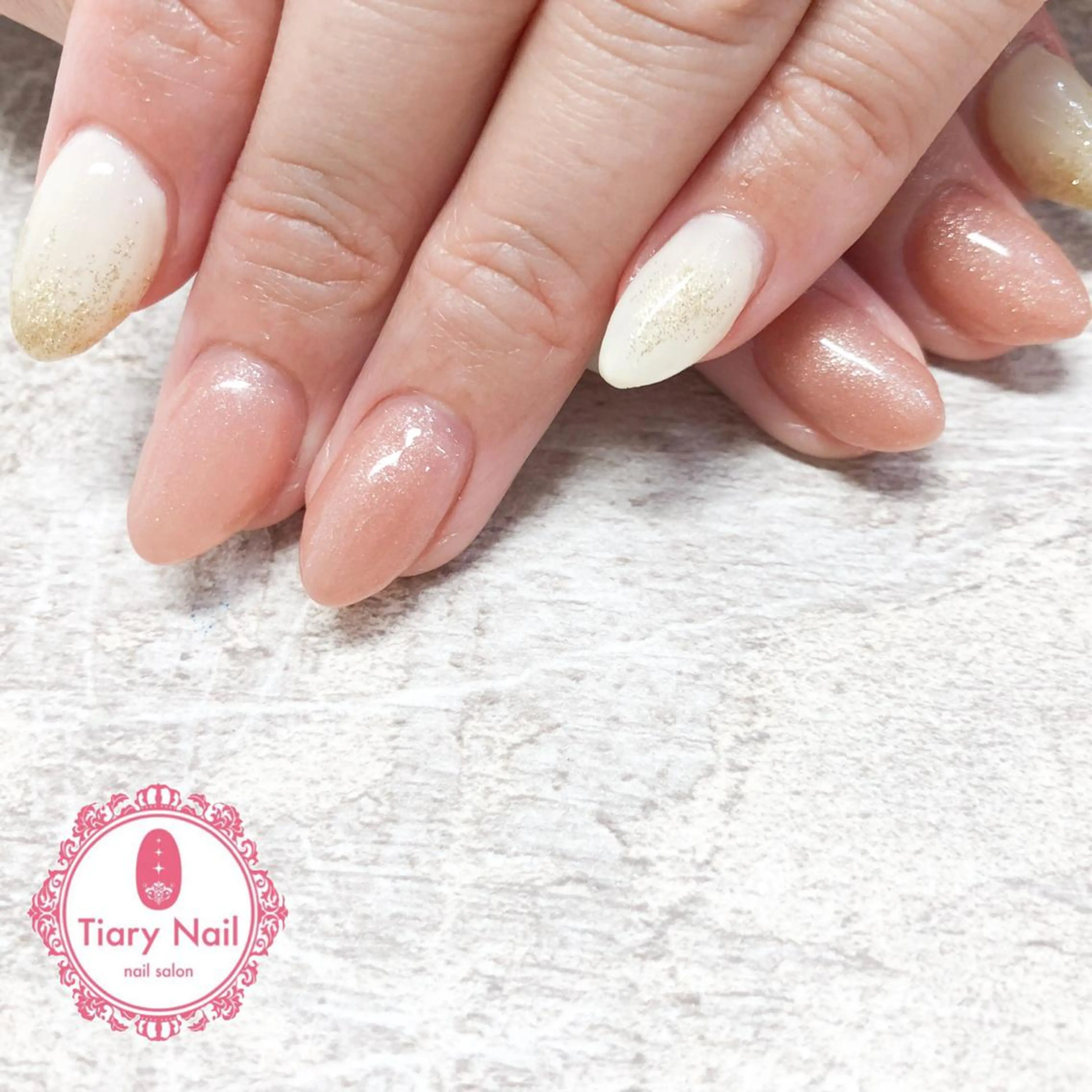 ネイル tiarynail K K🐼のネイルデザイン
