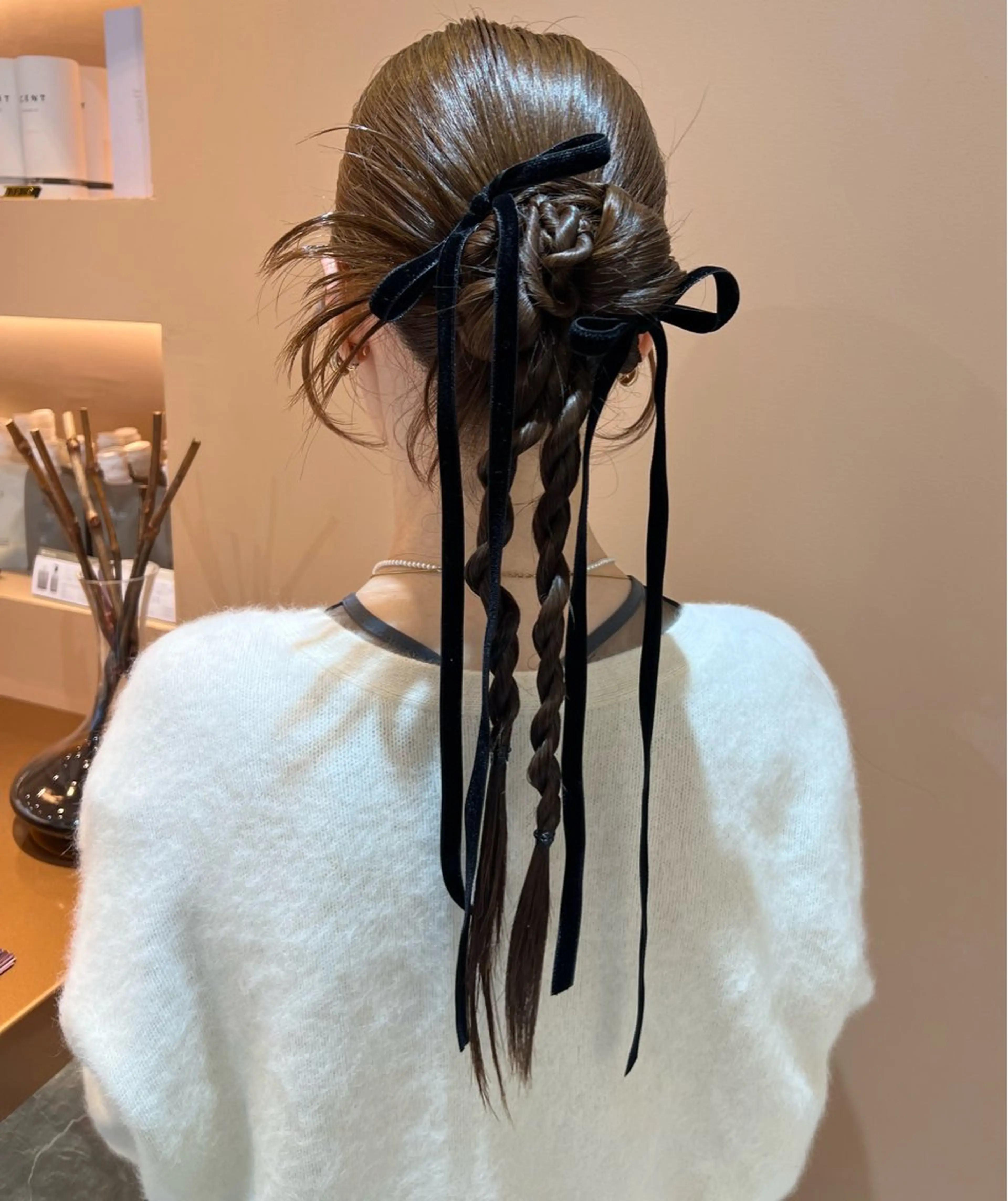 ロング カラー ヘアアレンジ 結婚式・ブライダル ヘアセット ✨カチモリ✨レイヤー 韓国ヘア🇰🇷ゆいのヘアスタイル