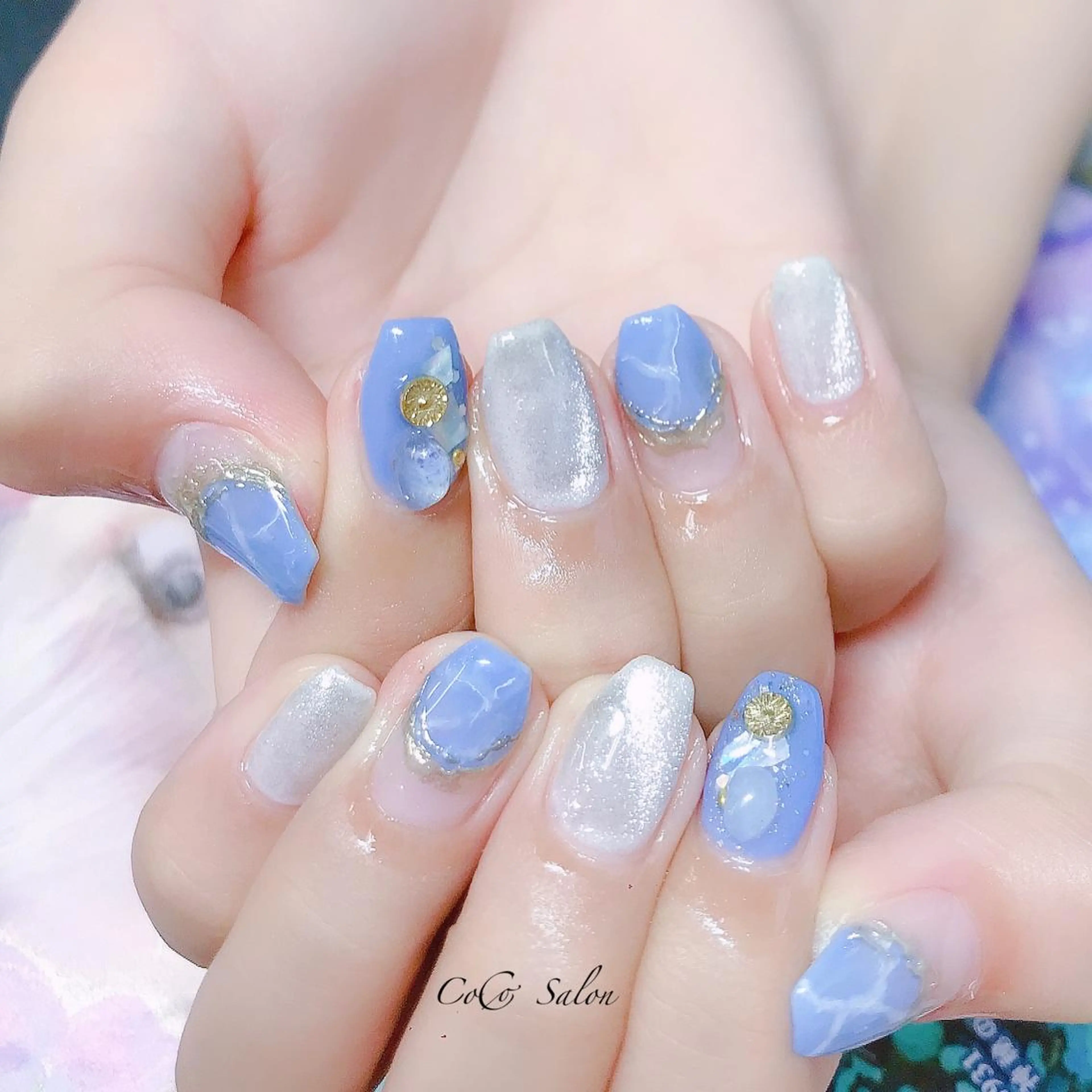 ネイル 長さ出し フレンチネイル ジェルネイル ホログラムネイル マグネットネイル ハンドネイル CoCoSalon ネイル/まつ毛予約のネイルデザイン