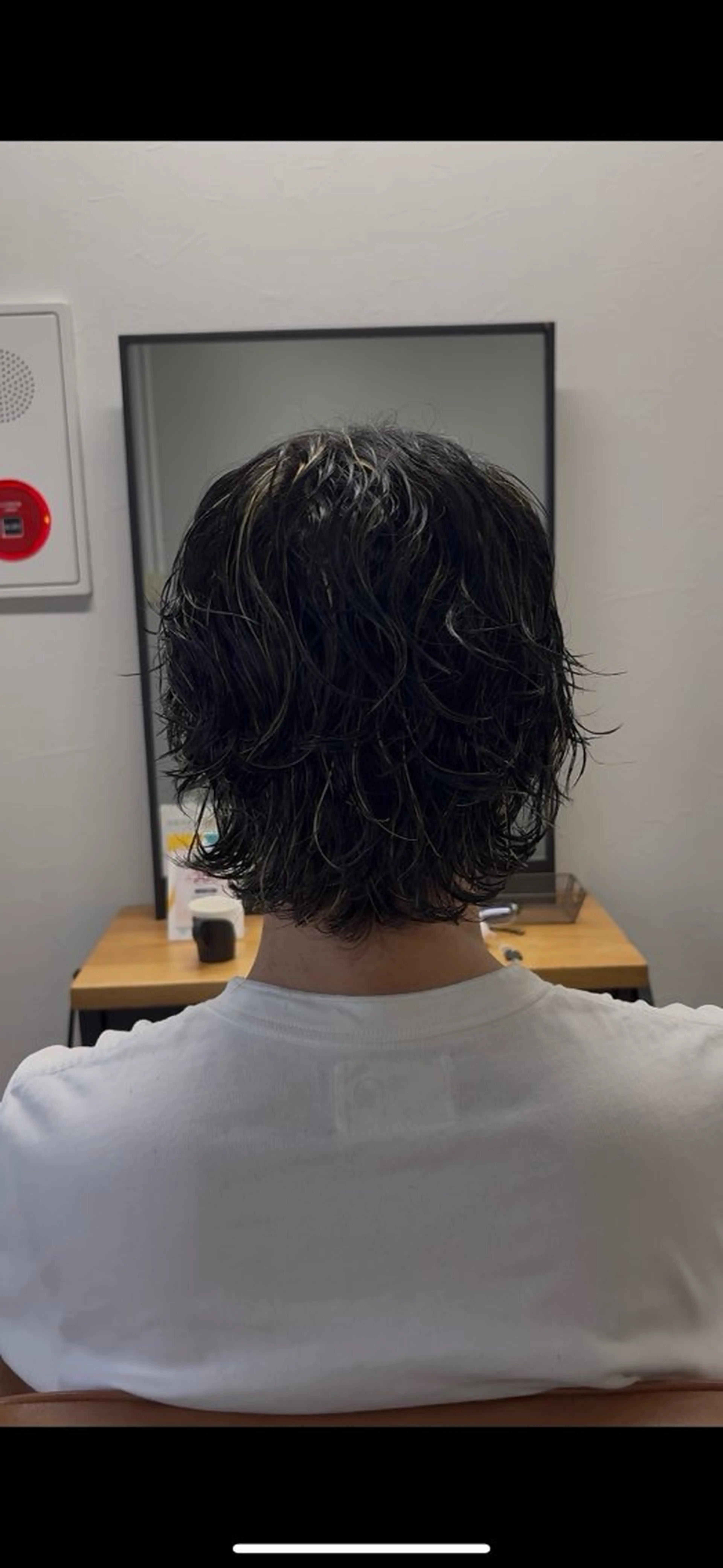 パーマ メンズ メンズハイライト メンズパーマ メンズパーマ特化 園田 楓莉のヘアスタイル