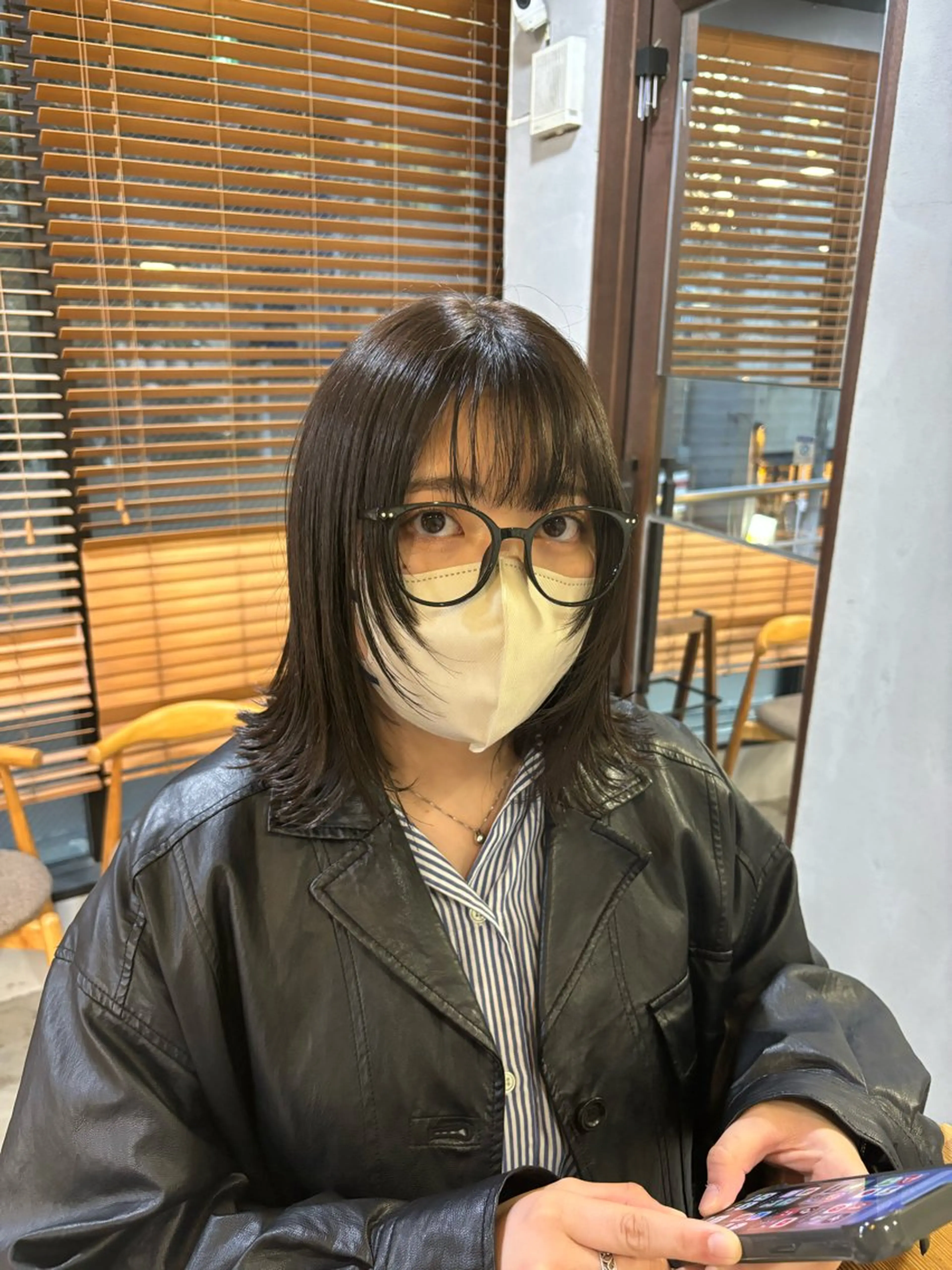 ミディアム mono / Manatoのヘアスタイル