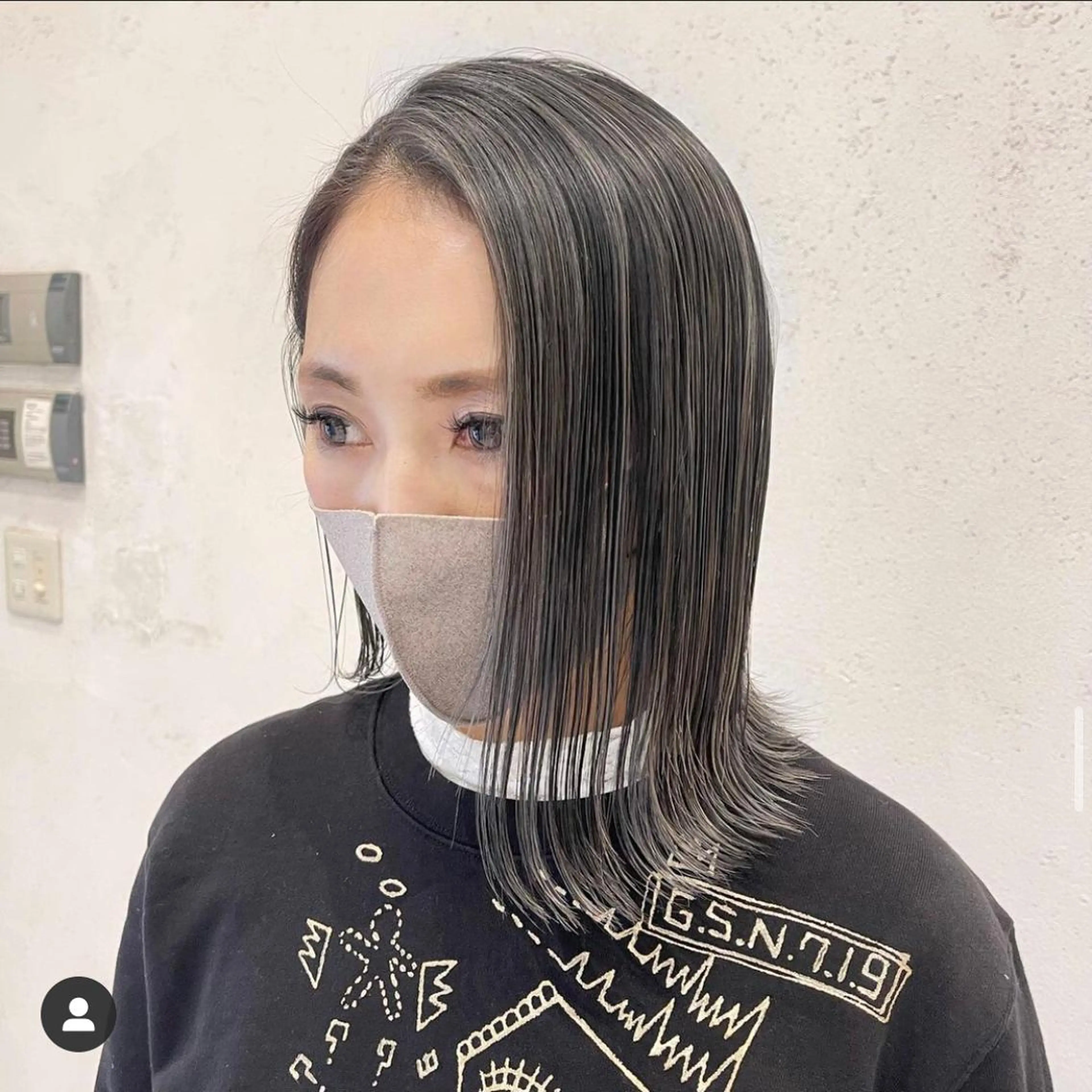 ミディアム カラー ハイライトカラー ハイライト DEAN 名駅店 大人レイヤーカットのヘアスタイル