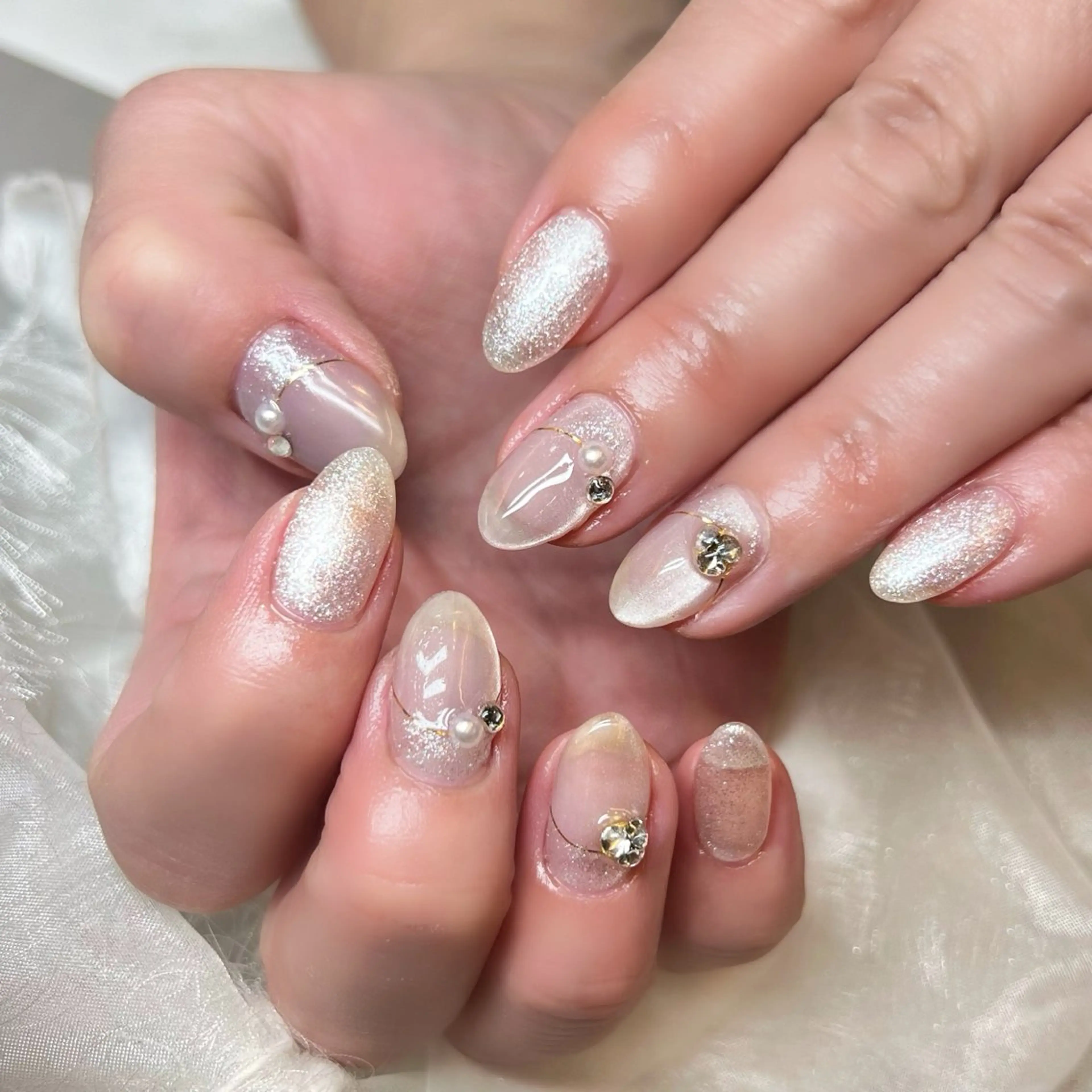 ネイル ハンドネイル clover nailのネイルデザイン