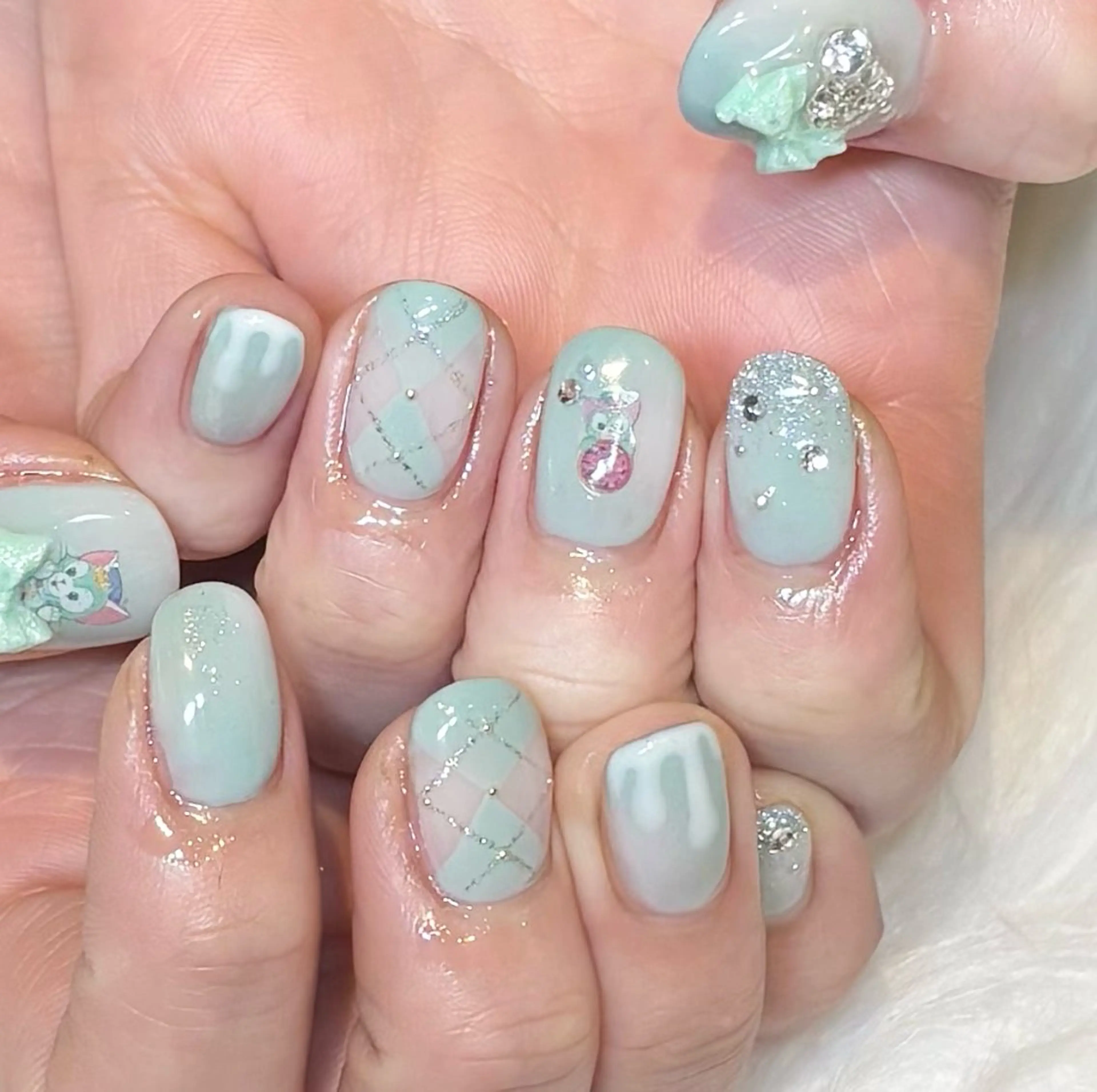 ネイル 亀山 ゆらのネイルデザイン