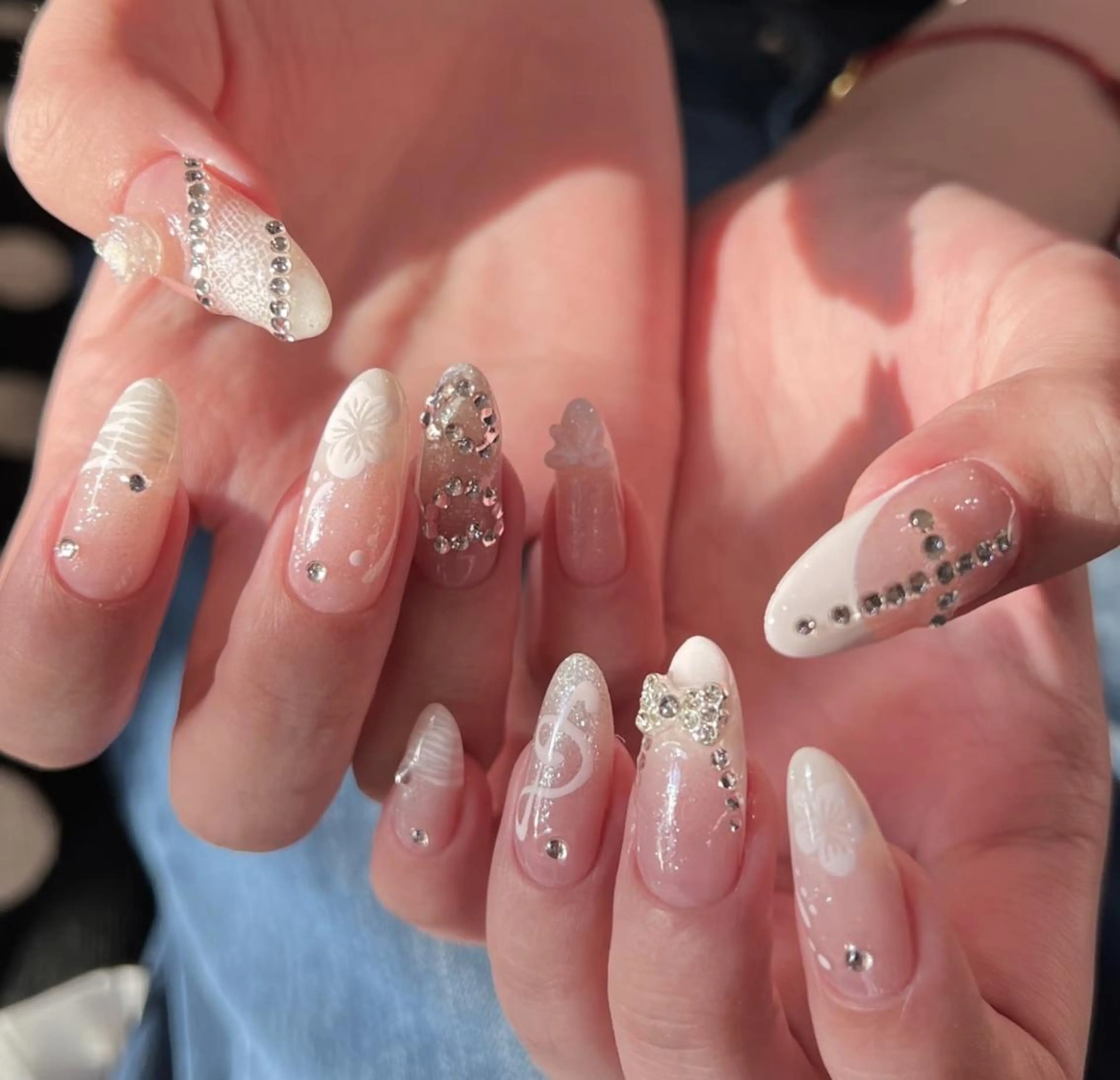 ネイル ハンドネイル 🎀 NaNa_nailのネイルデザイン