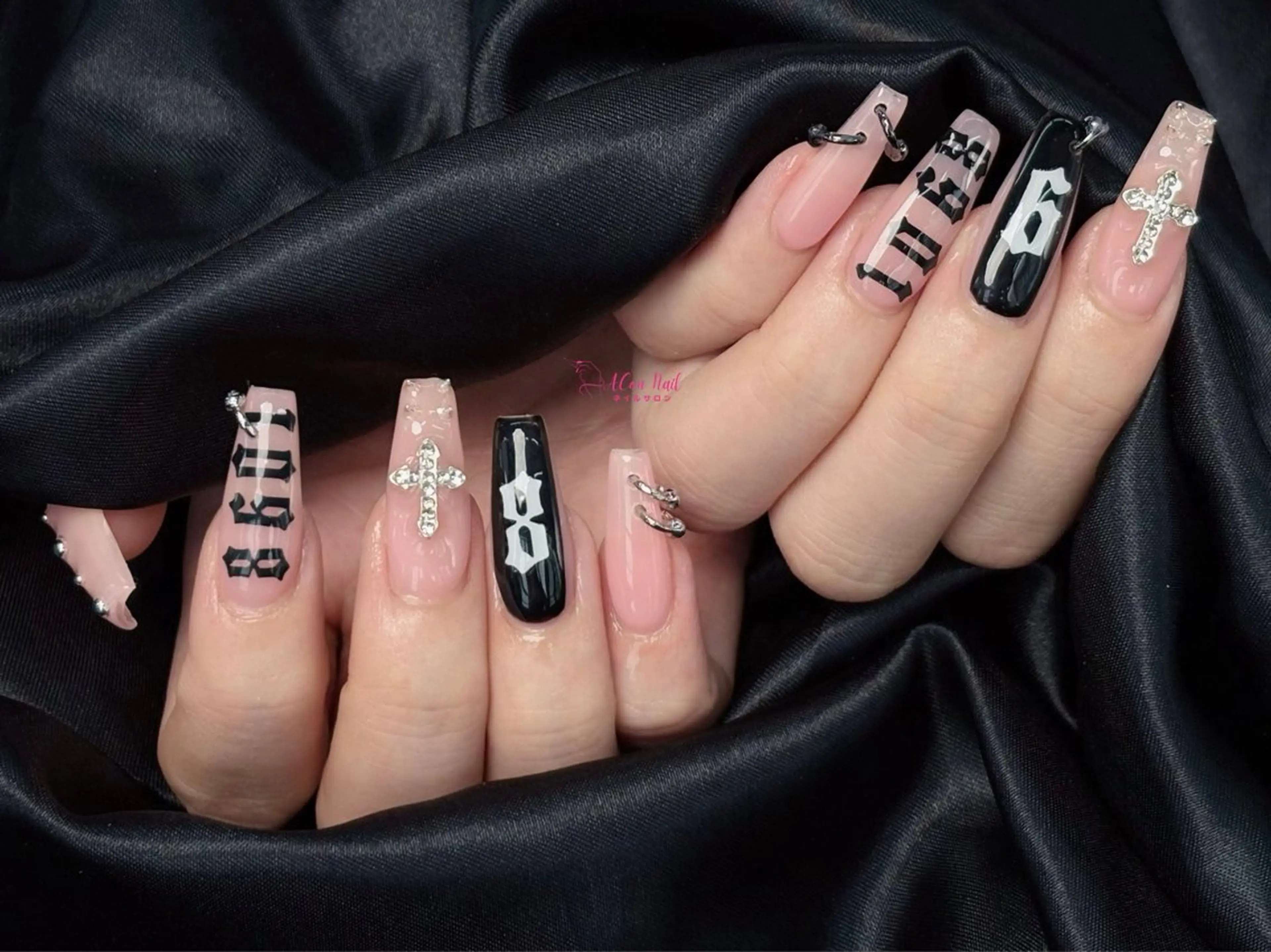 ネイル 桜ネイル 長さ出し フラワーネイル フレンチネイル ジェルネイル ハンドネイル ACon NailSalonのネイルデザイン