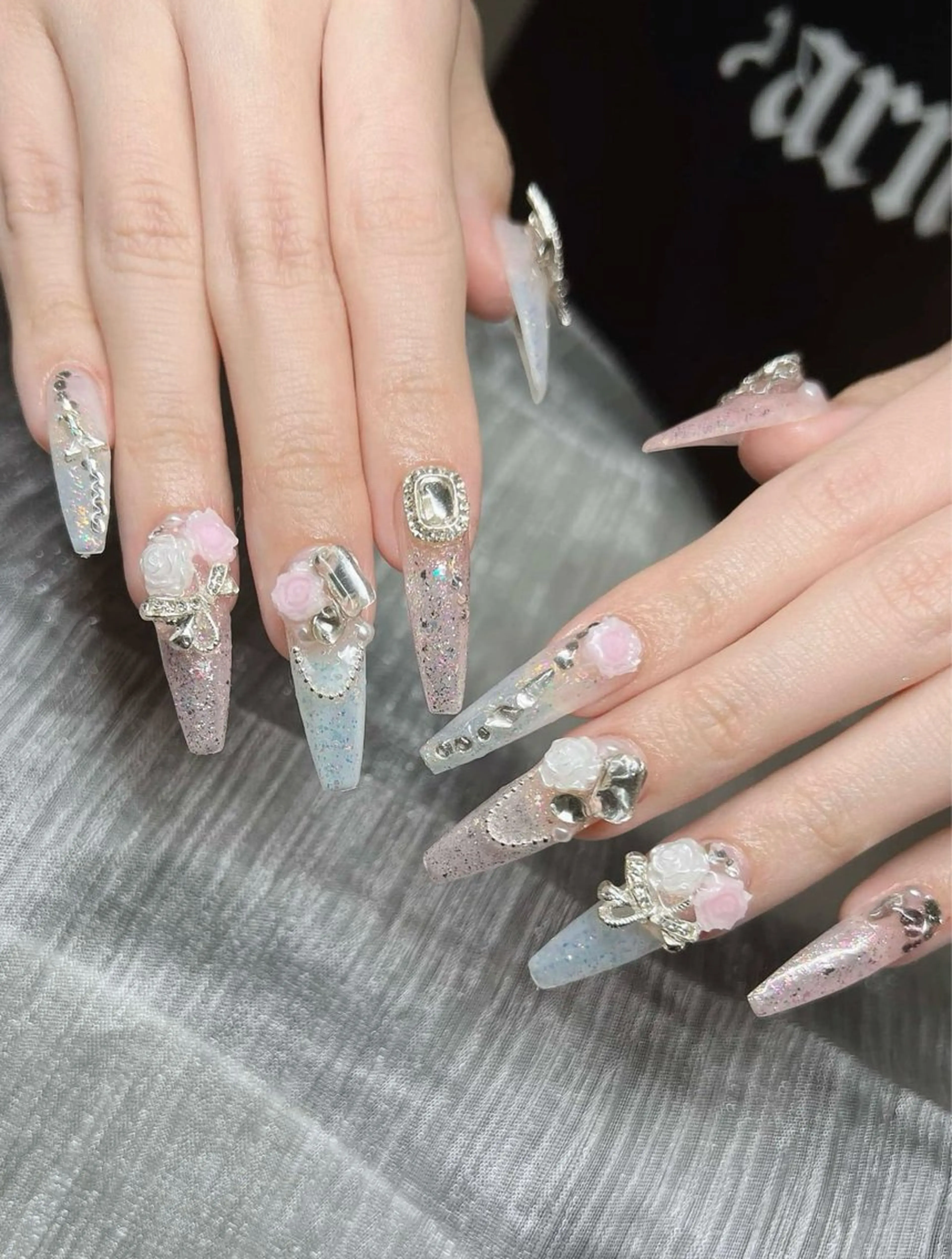 ネイル 長さ出し グラデーション キラキラネイル マグネットネイル ミラーネイル Lee Nails チップ長さだし専門店のネイルデザイン