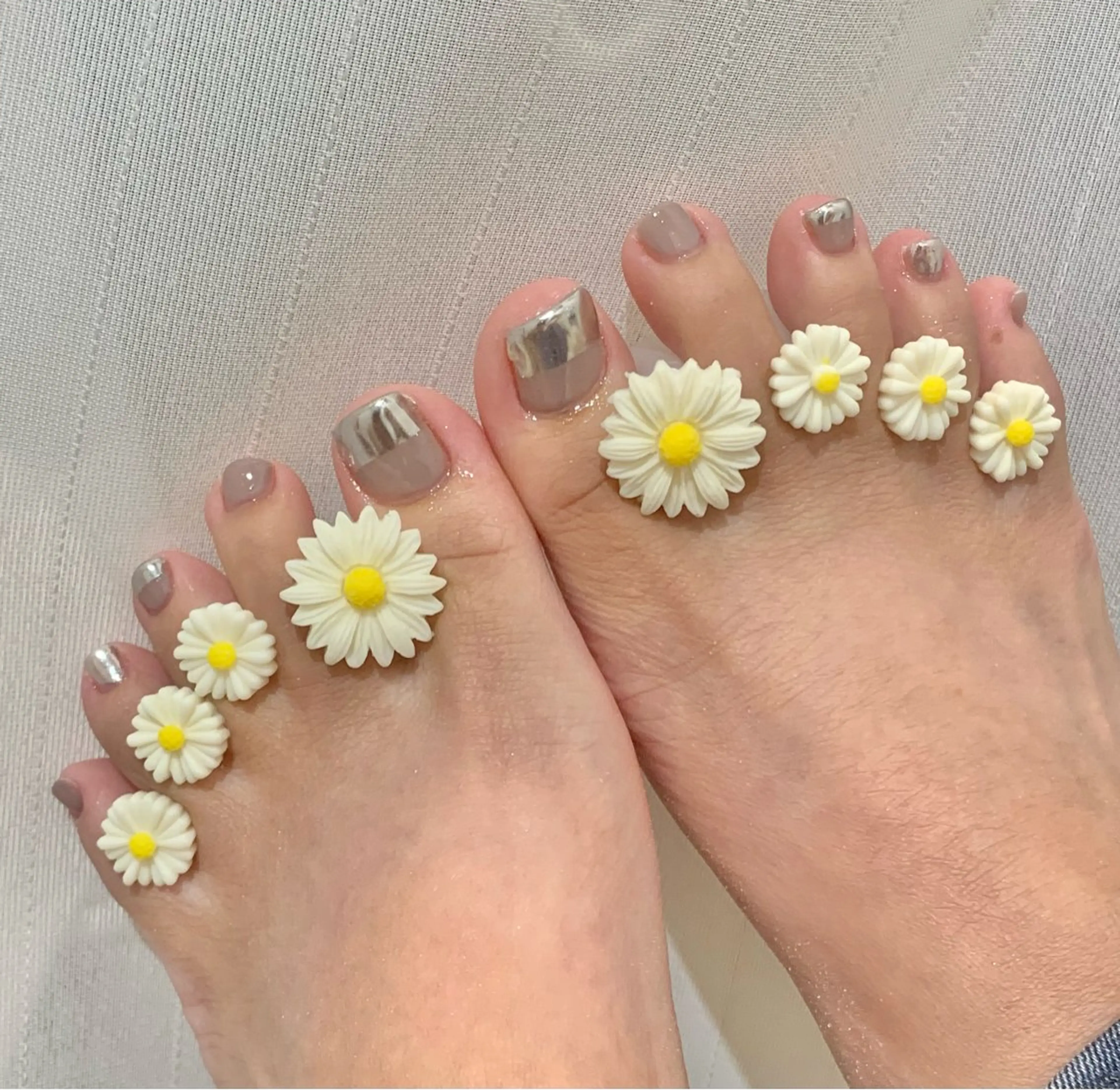 ネイル うるま市サロン Yuko Izawaのネイルデザイン