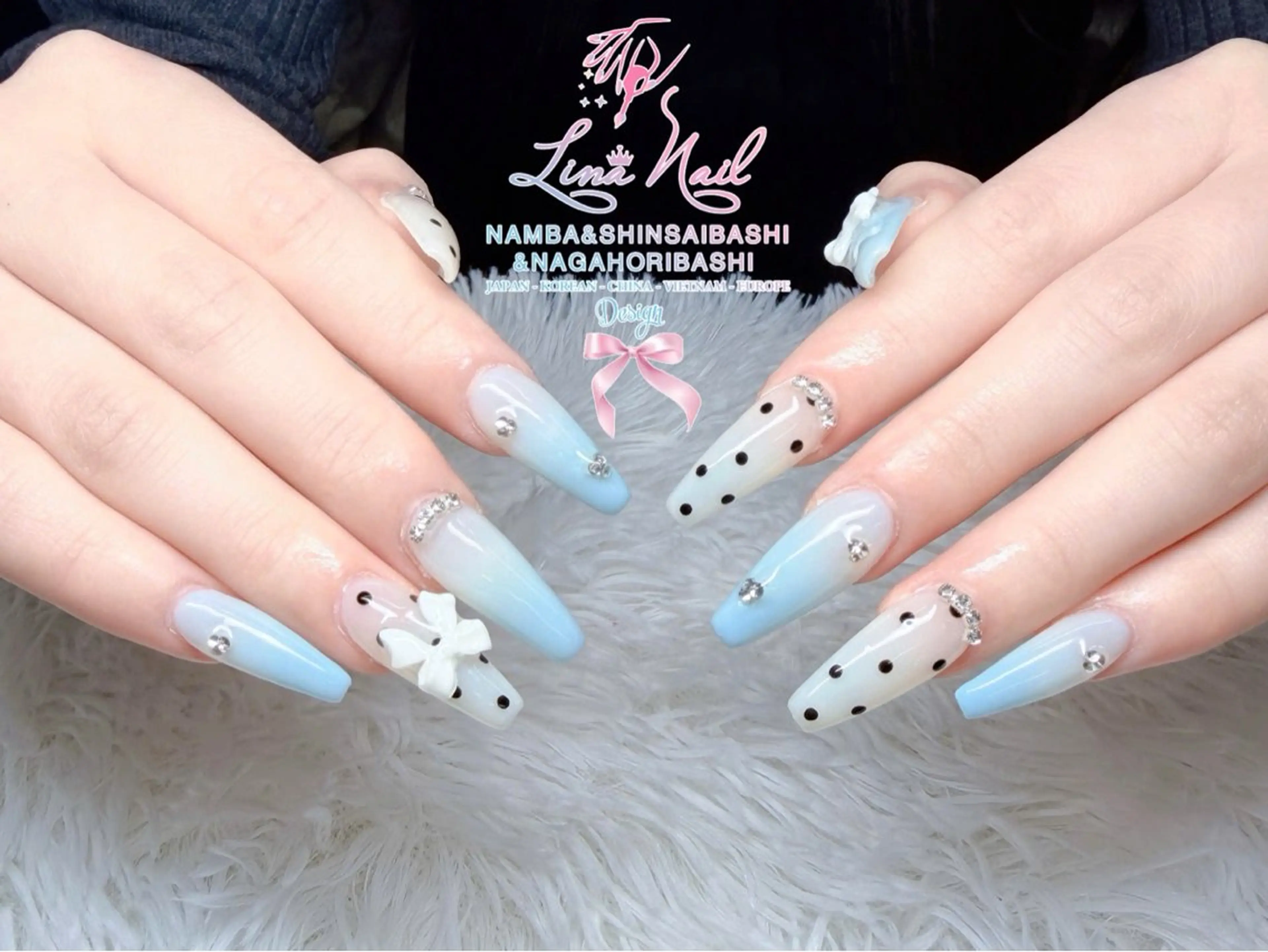 セミロング 韓国風ヘア クリスマス ハンドネイル 79Linanailnamba所属・Linanail Nambaのネイルデザイン