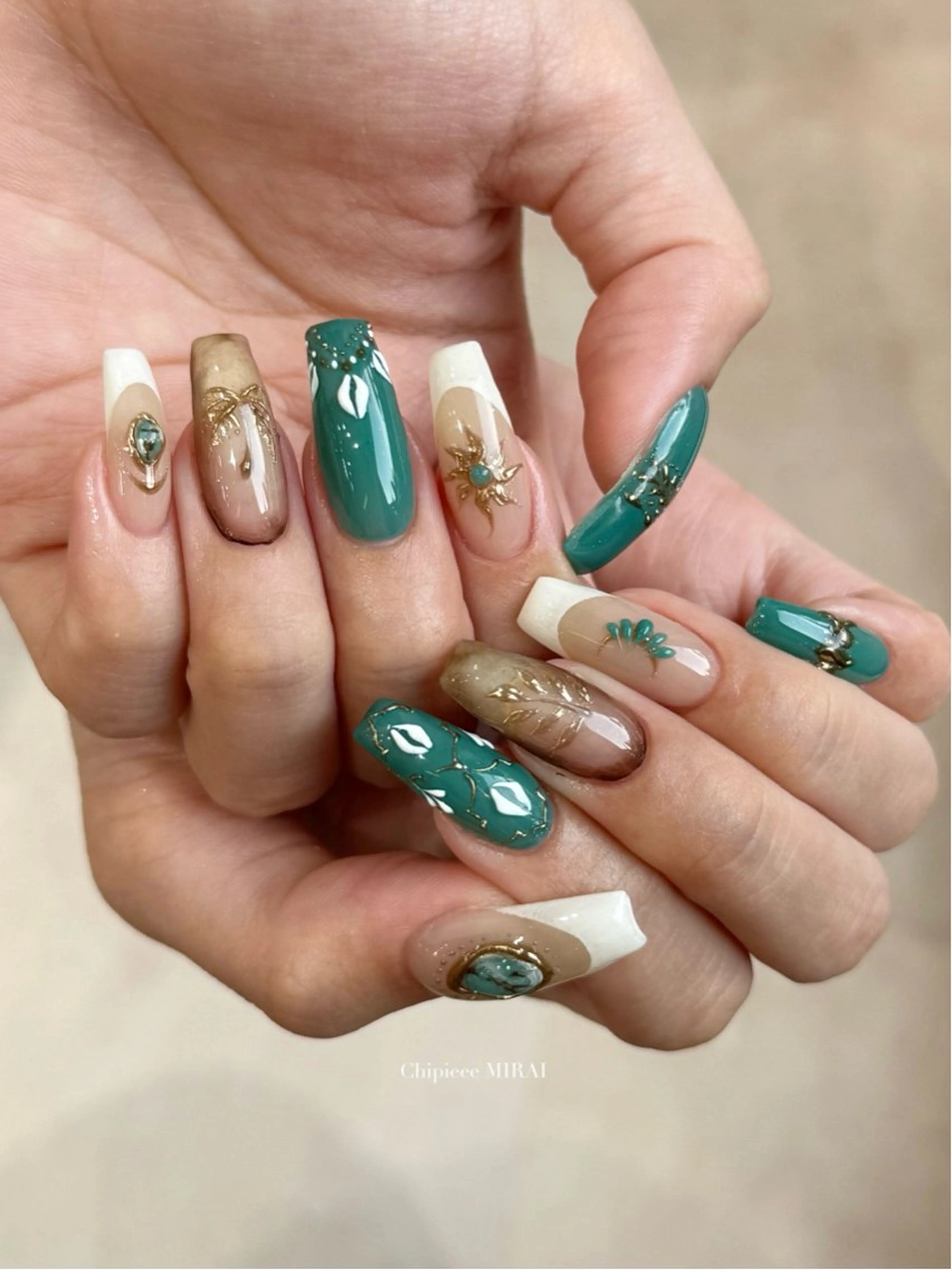 ネイル ハンドネイル Chipieee MIRAIのネイルデザイン