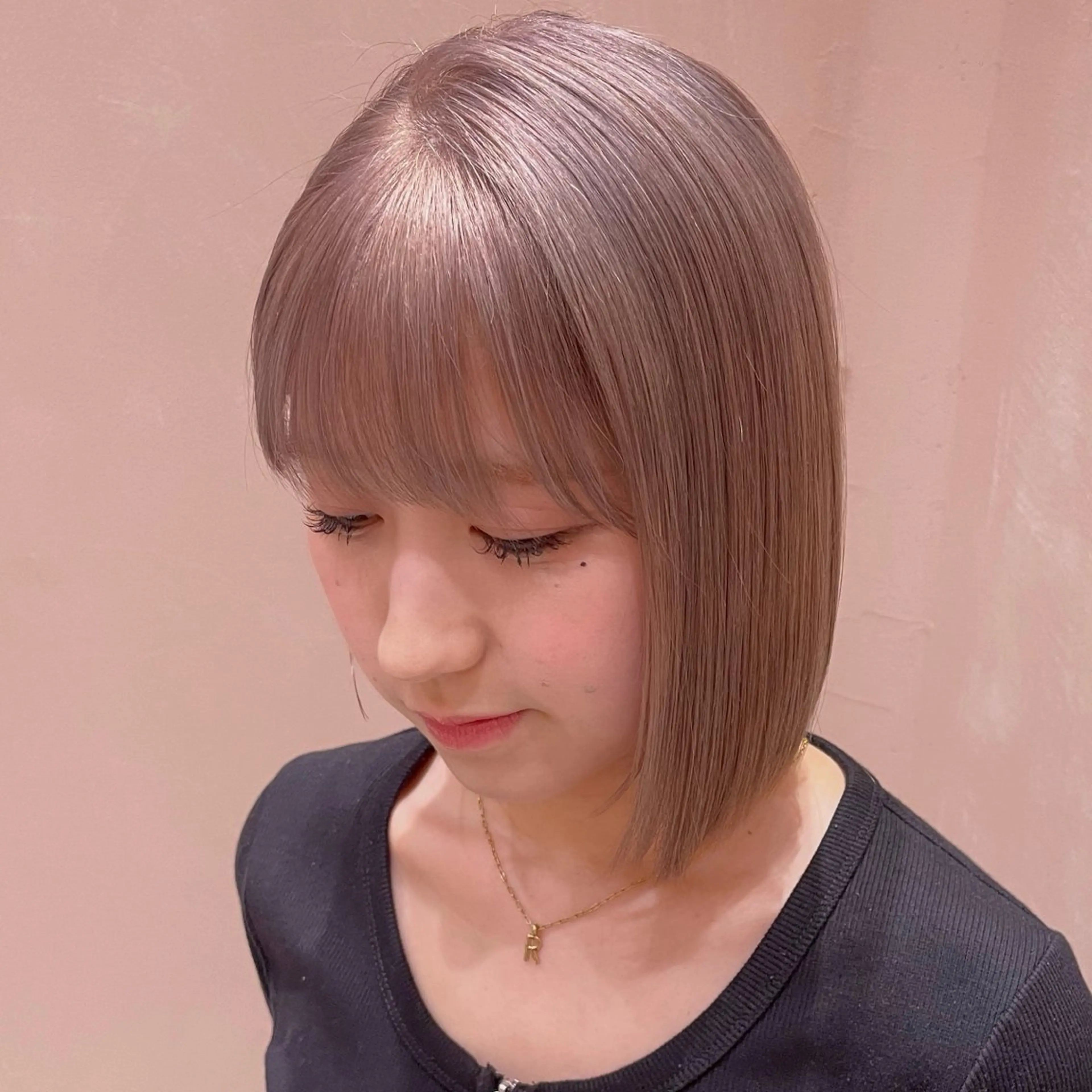 ショート カラー レイヤー/柔らか 透明感カラー/ゆきなのヘアスタイル