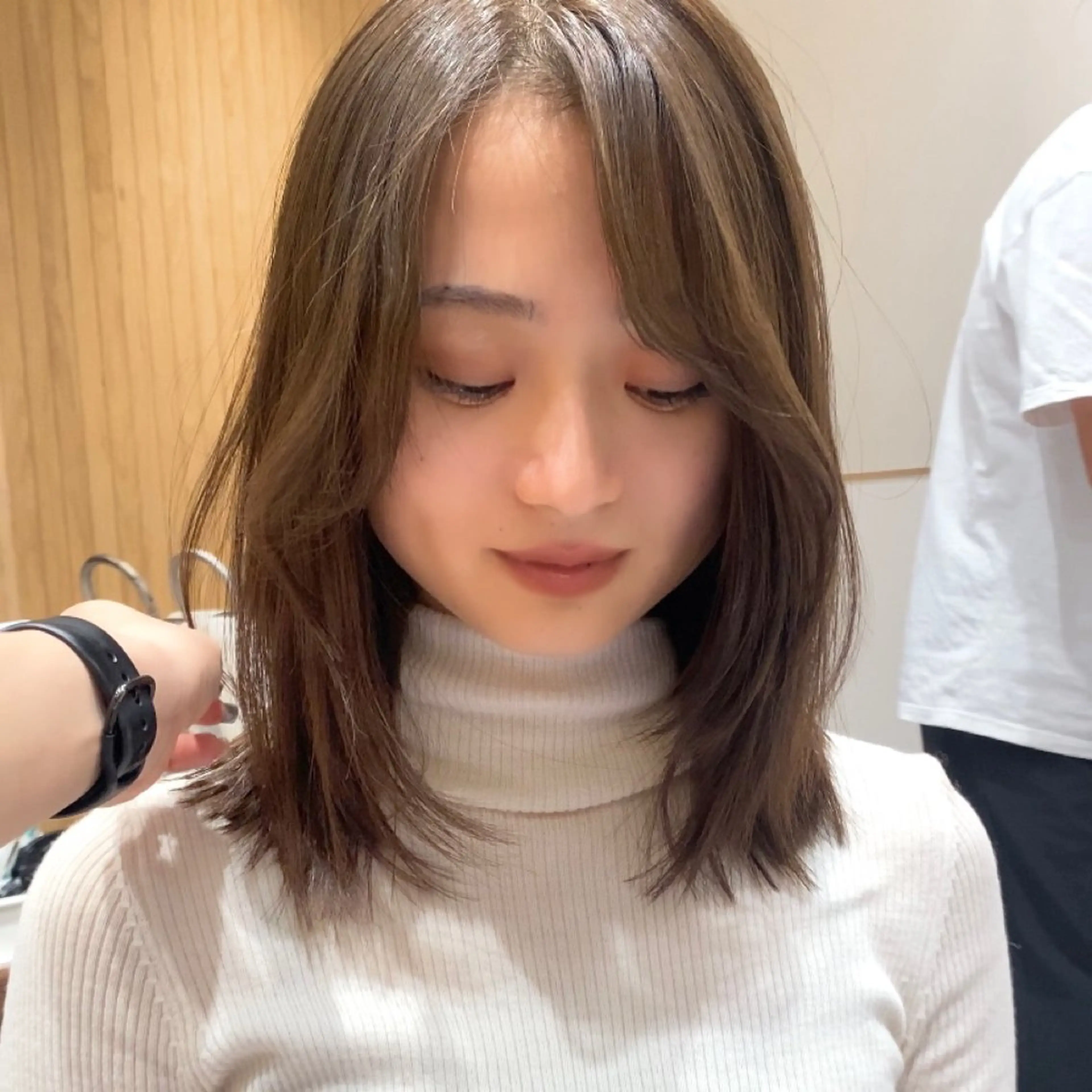ミディアム カラー パーマ ヘアアレンジ ブリーチ ブラウンカラー グレージュ イルミナカラー ブリーチなしカラー カット ヘアカラー トリートメント ヘアセット 小野寺瑞希 /最小顔カットのヘアスタイル
