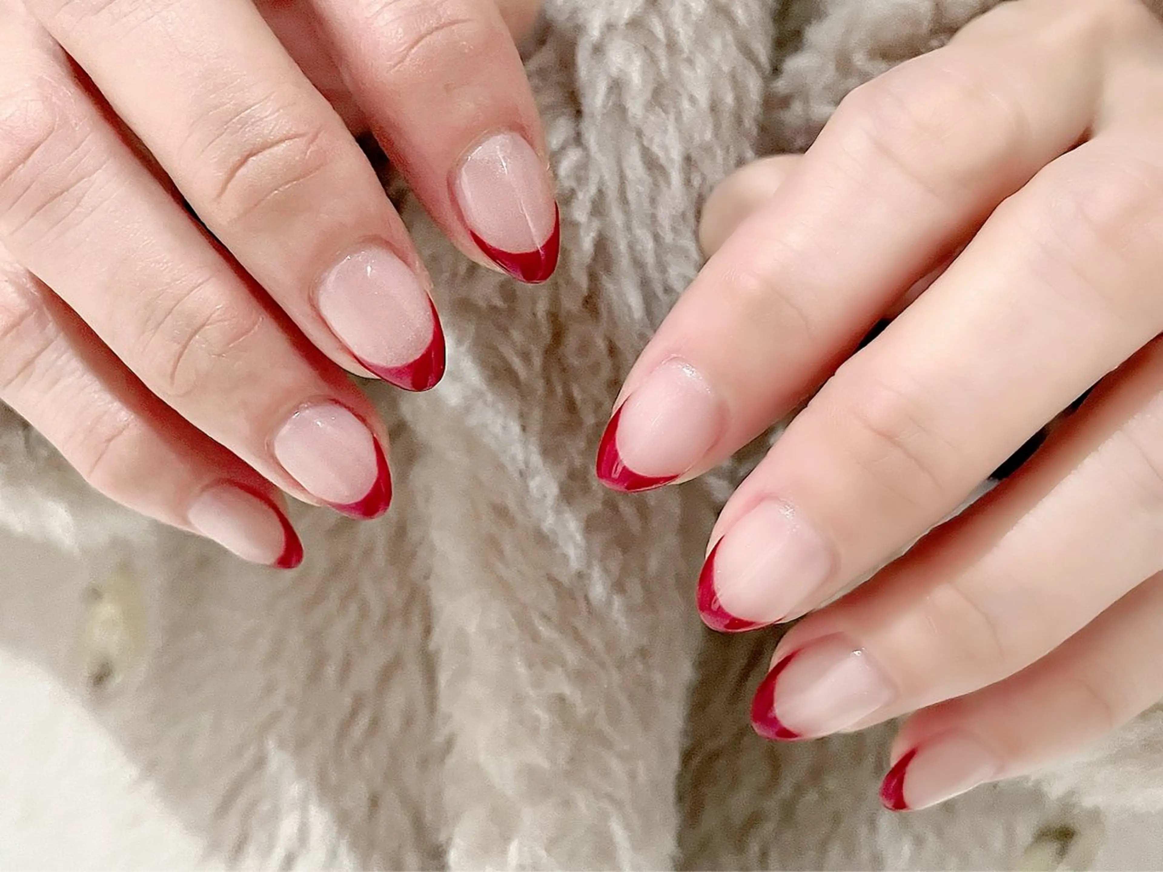 ネイル フレンチネイル 赤色 WHITE NAIL 大島のネイルデザイン