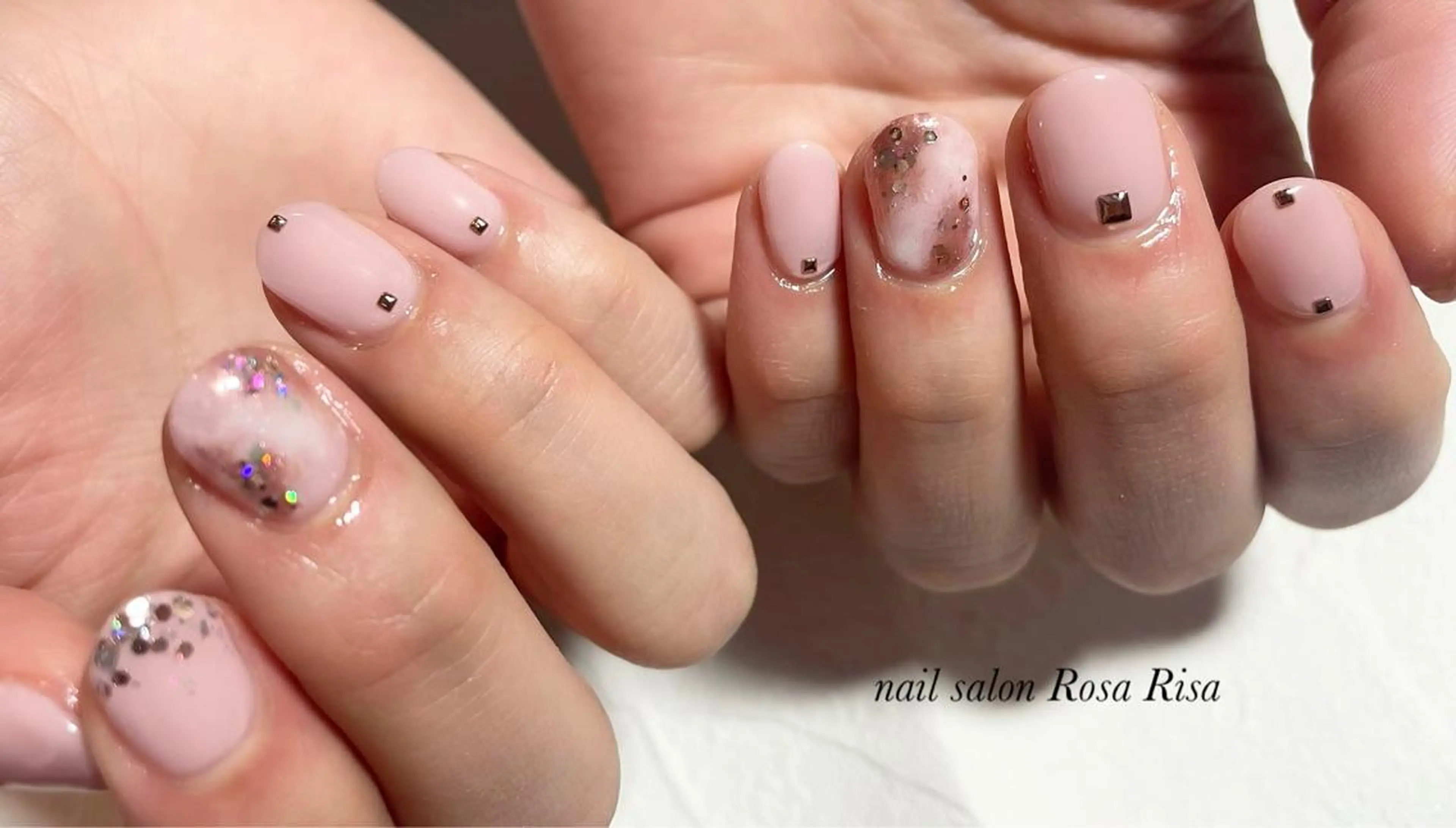 ショート ネイル ネイルスタジオ シェイクユアハンズのネイルデザイン