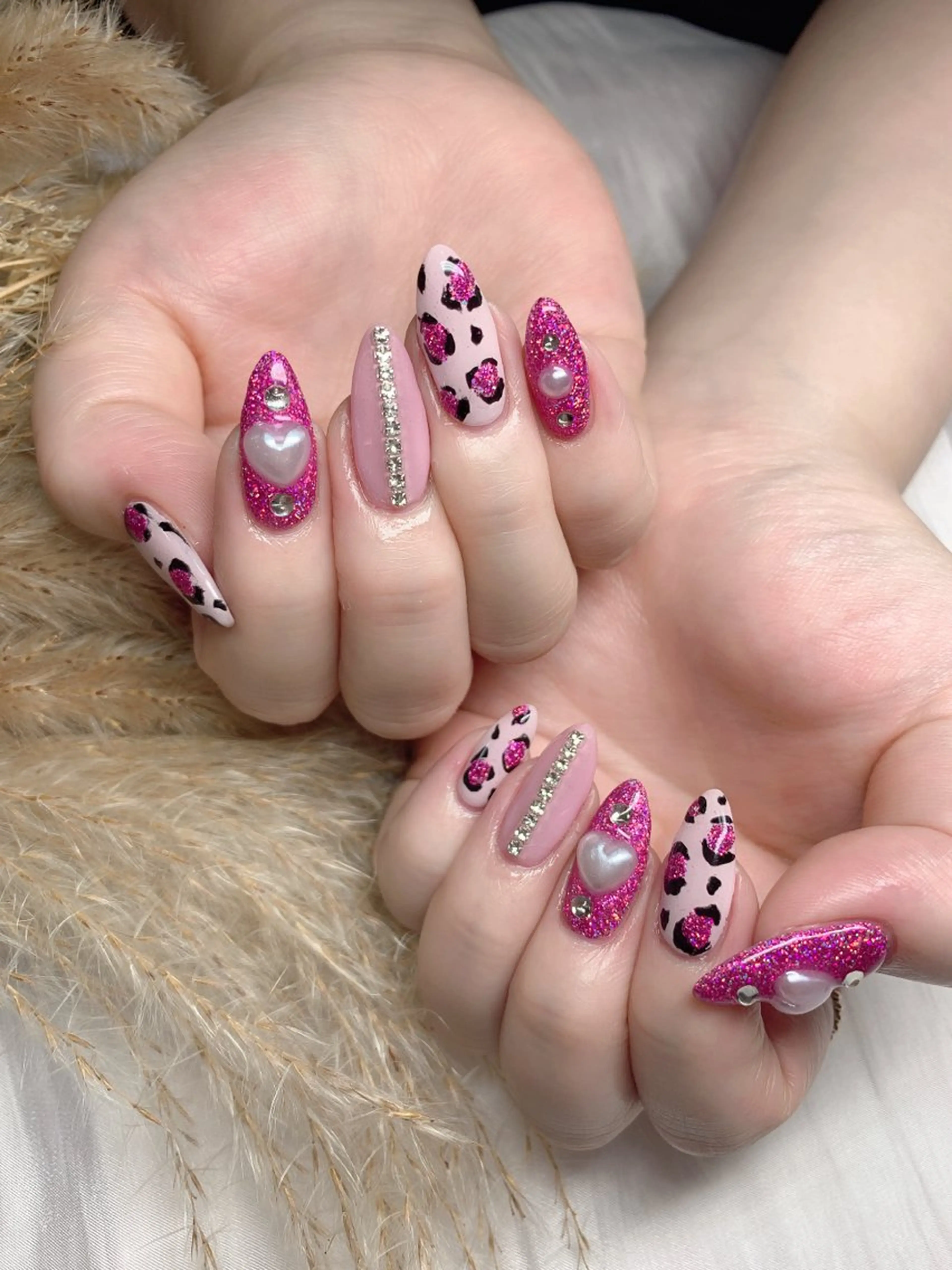 ネイル ハンドネイル 💅ネイルハウス🏡 🎀TOMO🎀のネイルデザイン