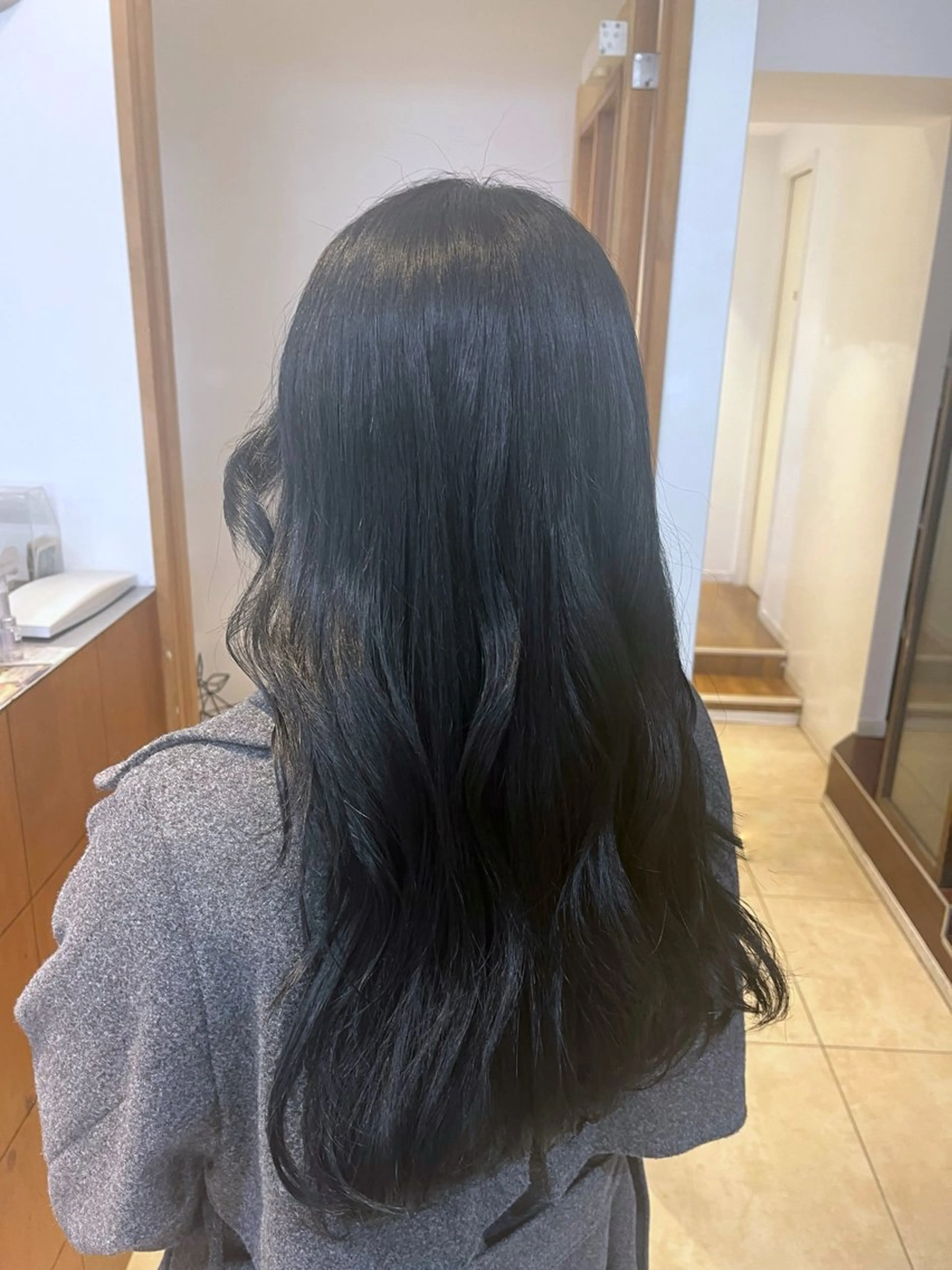 ロング カット ヘアカラー 奥山 沙季(大井町)のヘアスタイル