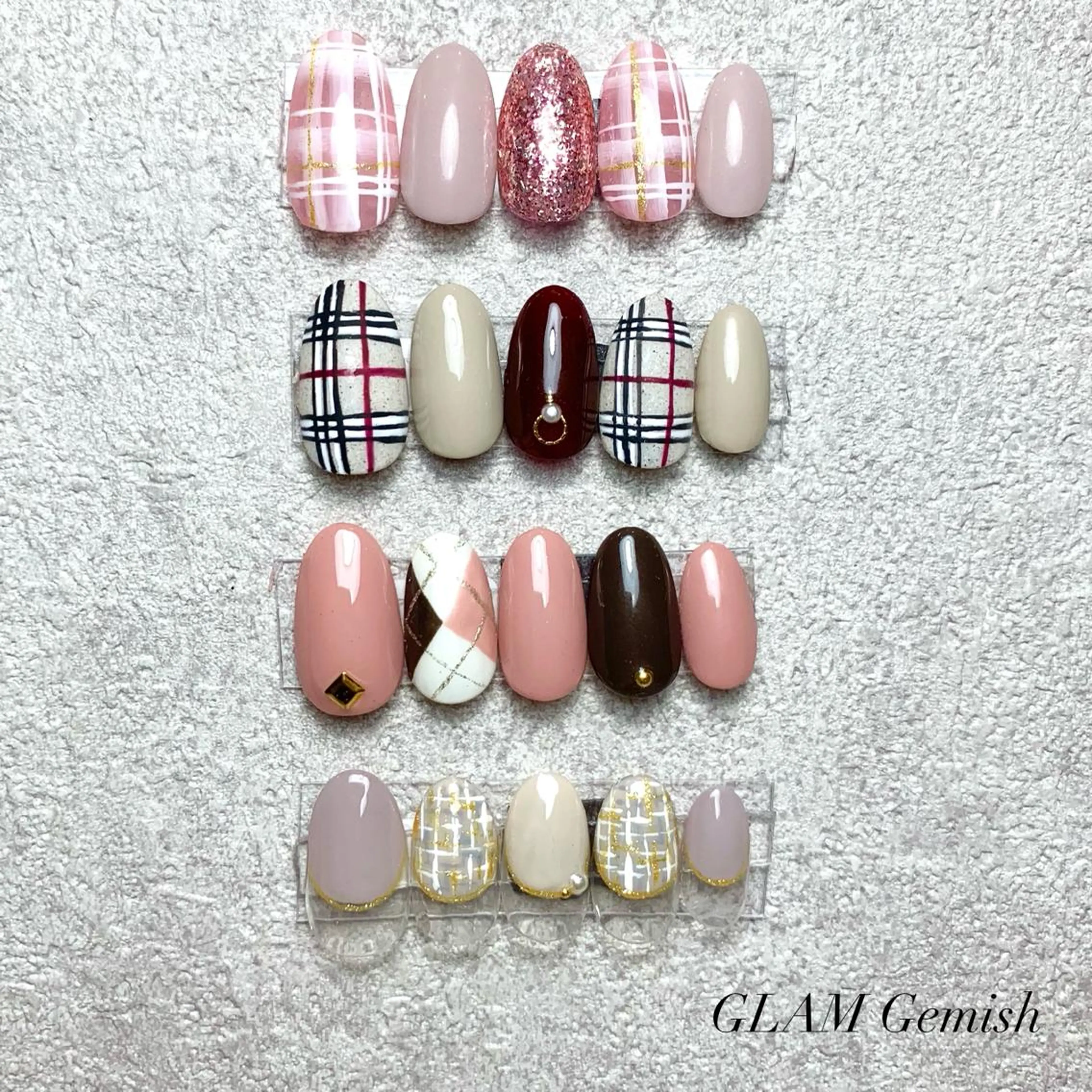 ネイル 藤崎 恵梨香のネイルデザイン