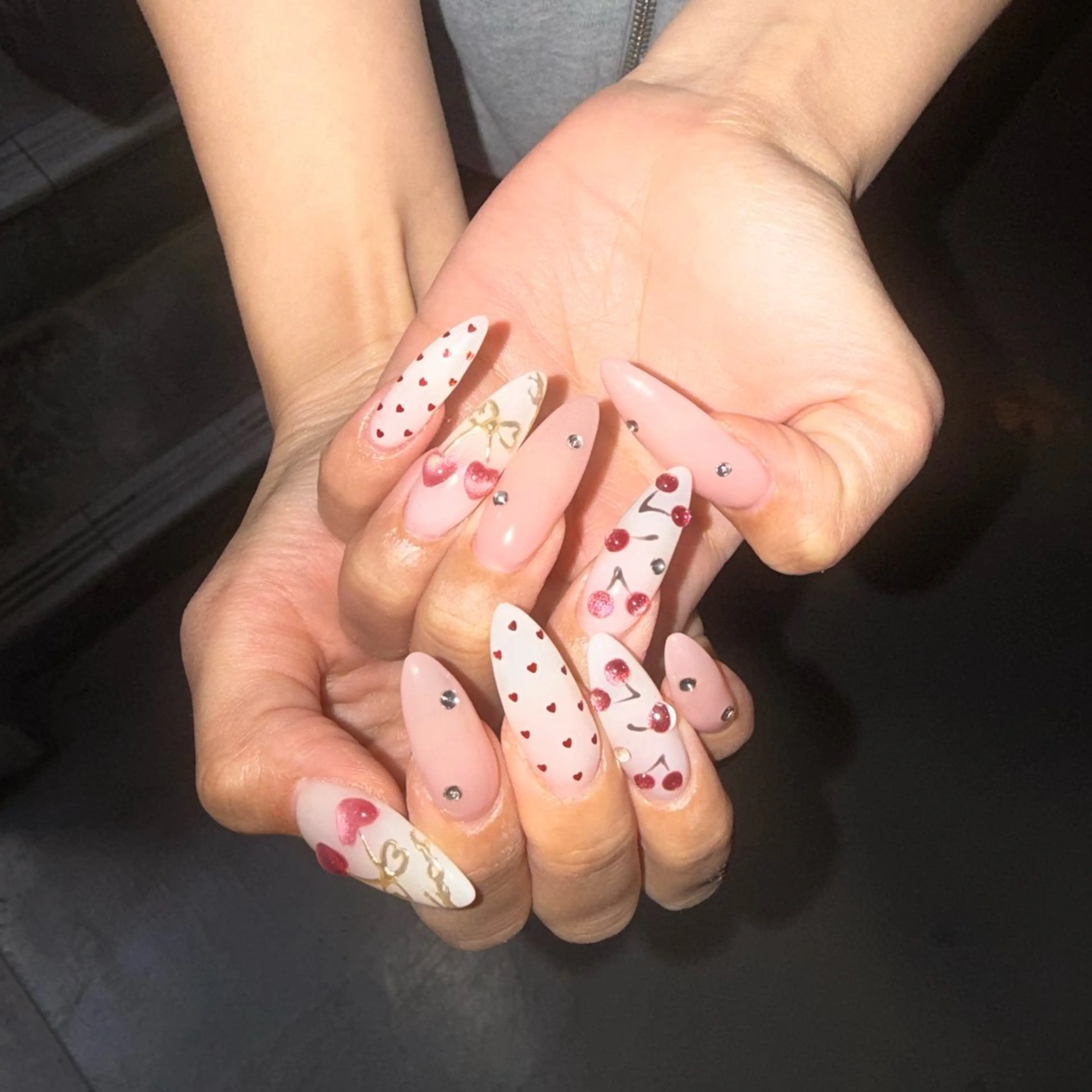 ネイル ハンドネイル IROHA NAIL ユウヒのネイルデザイン