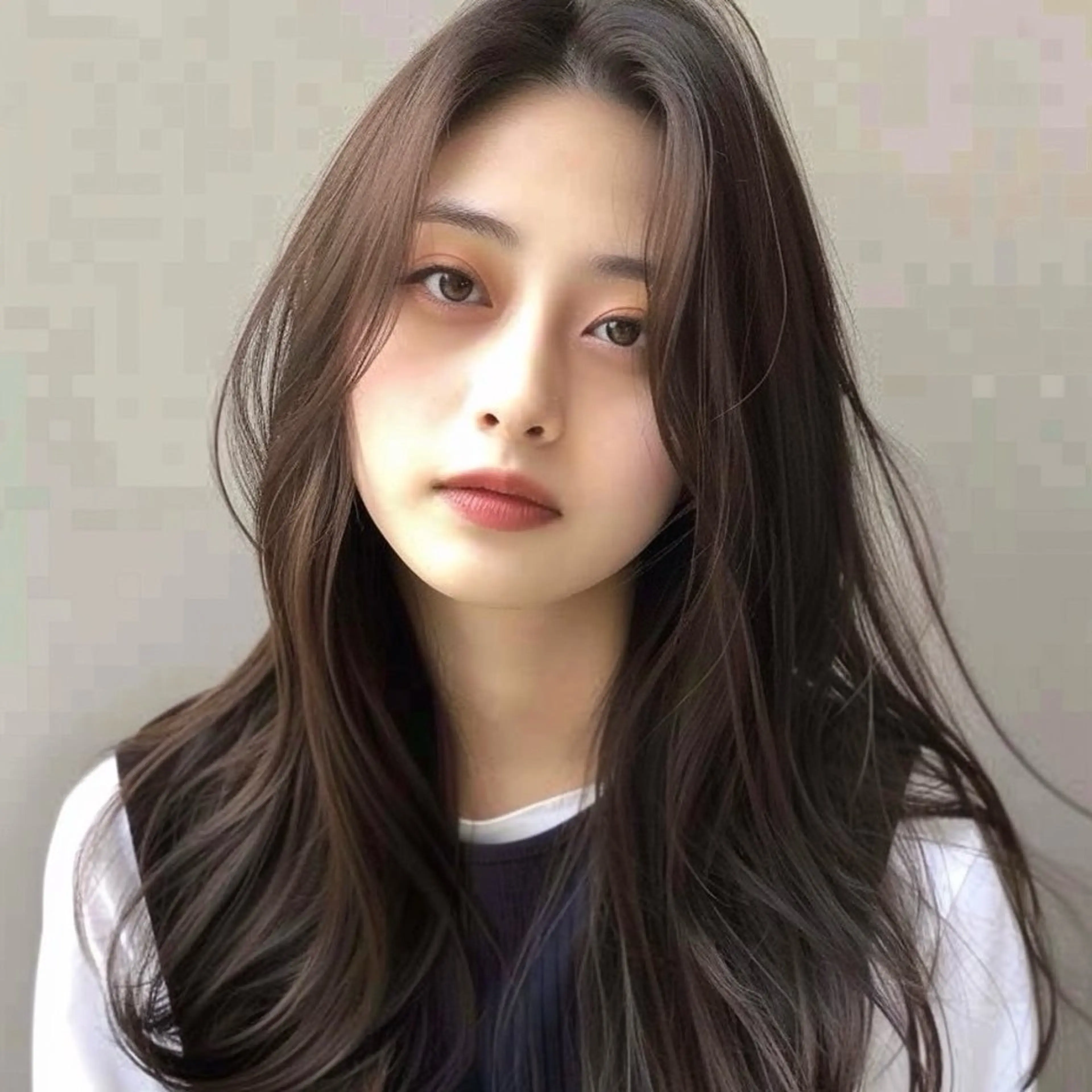 ロング カラー 岡田 佳子のヘアスタイル