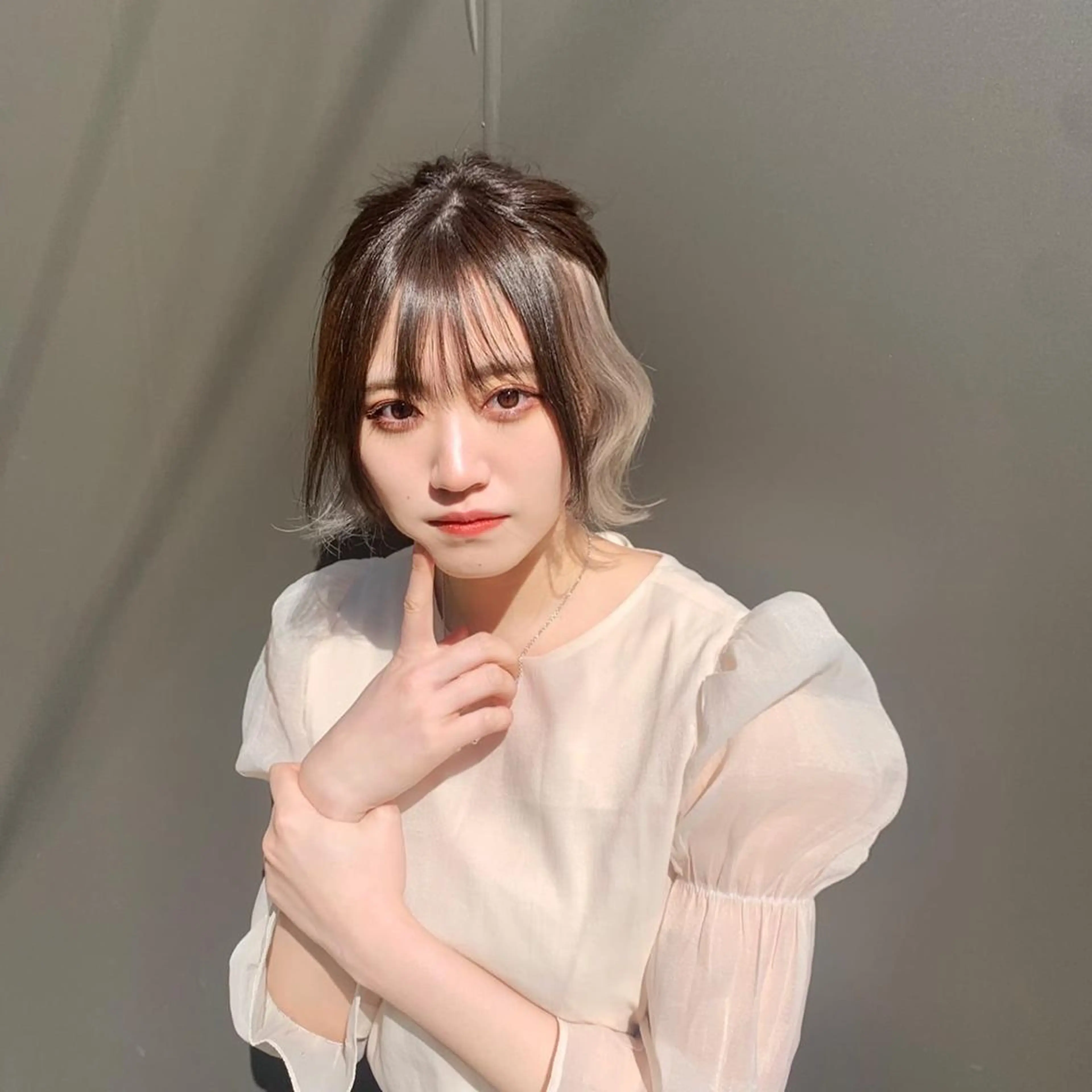 カラー イヤリングカラー ハイトーン職人 ♡中島凱人のヘアスタイル