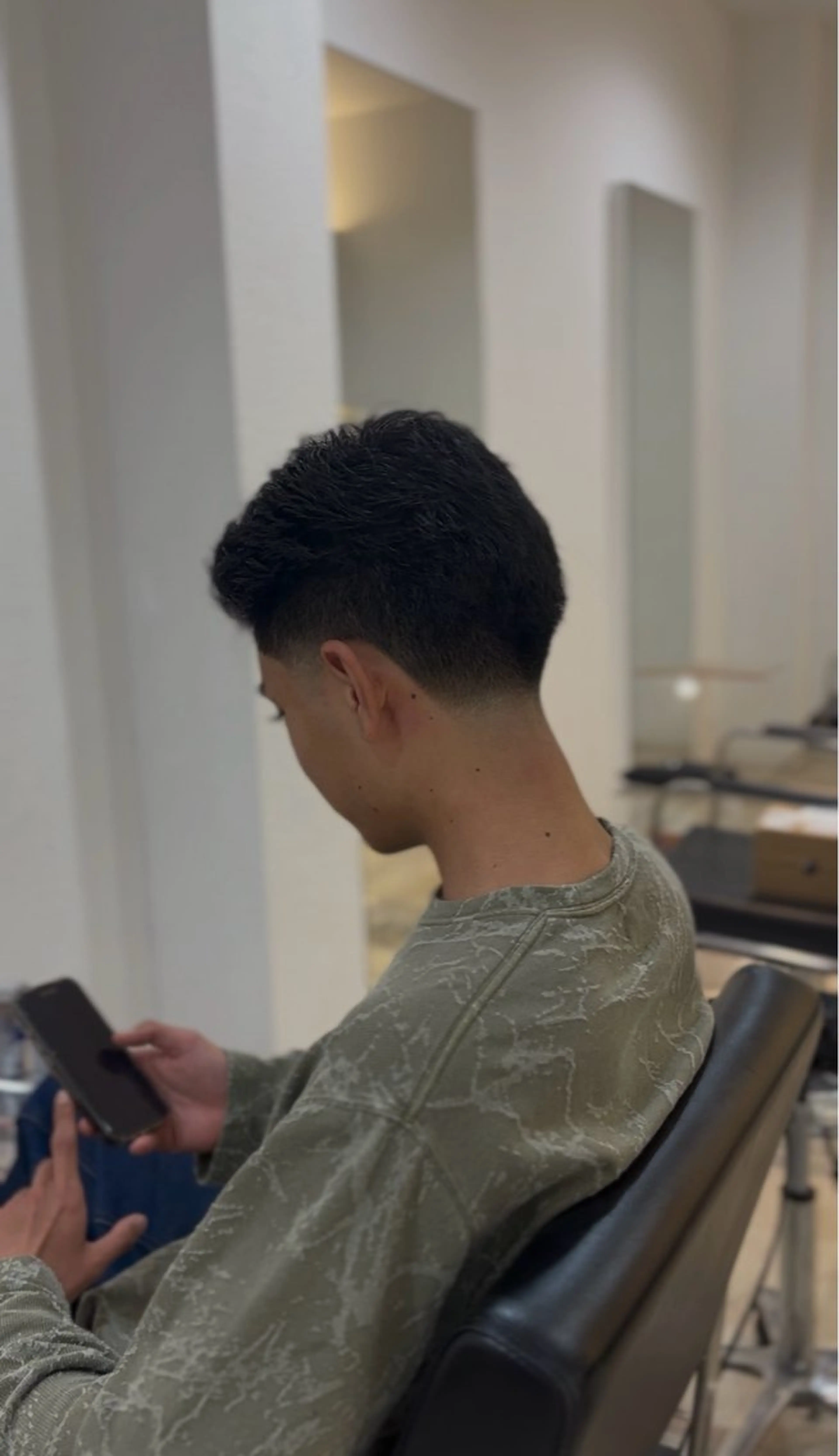 メンズ フェードカット tidehair 叶汰のヘアスタイル