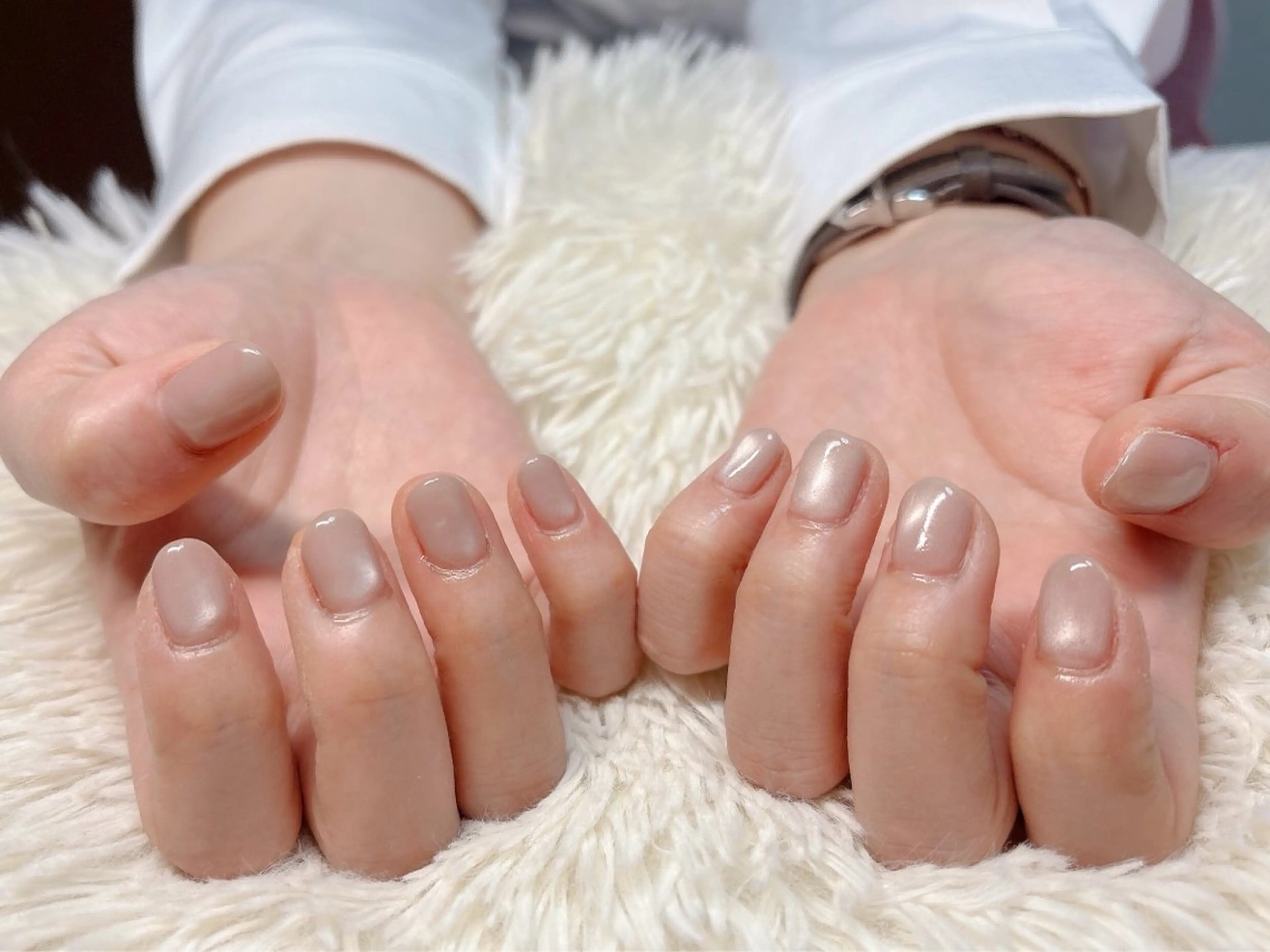 ネイル ハンドネイル パッチリオメメ Lianaのネイルデザイン