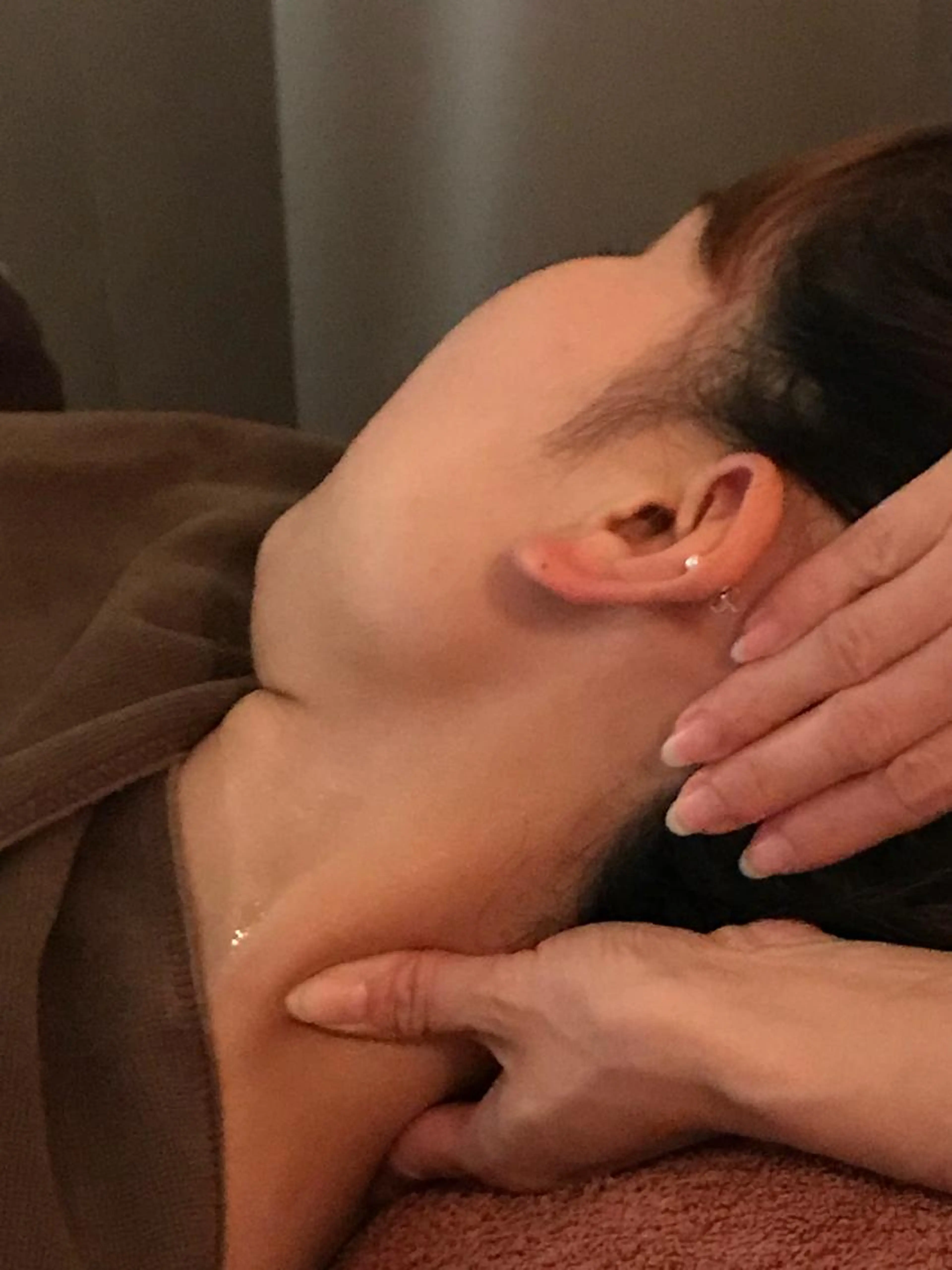 【人気！アイケアフルコース】足ツボ→膝下オイル→ハンド→肘下→肩甲骨→首肩→顔→頭［50分］の写真