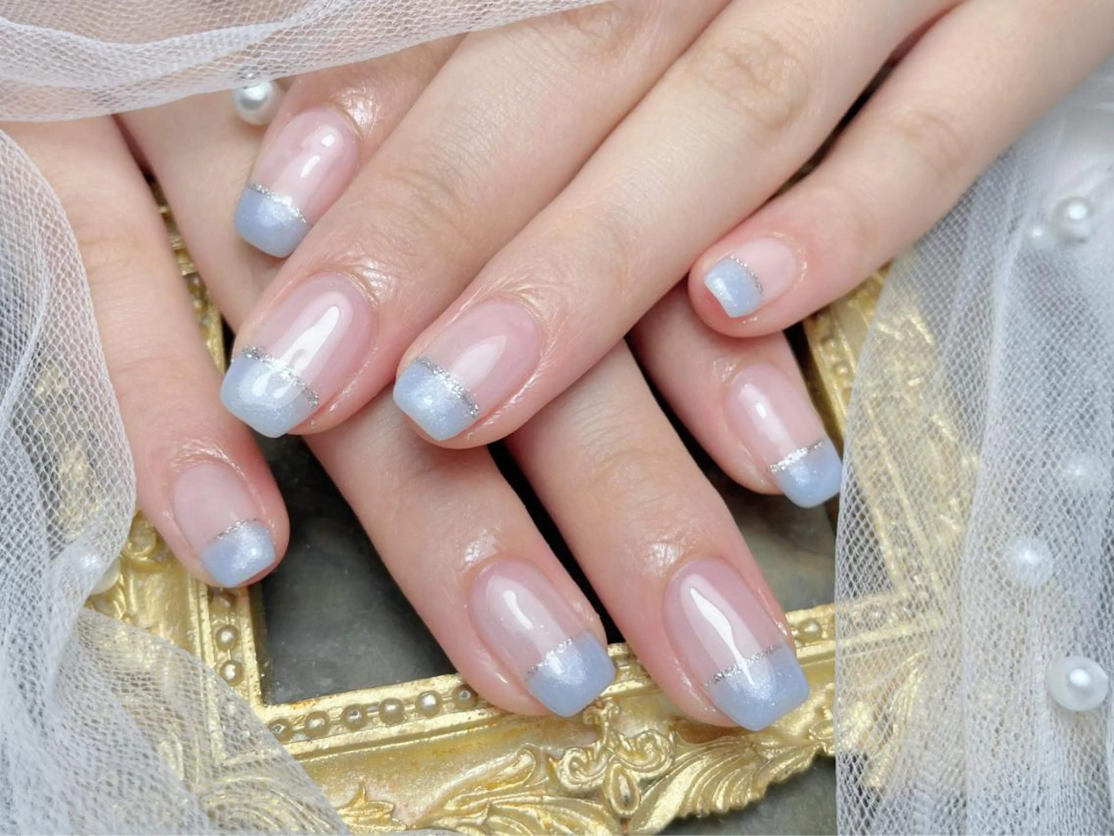 ネイル ハンドネイル マジック ミラーのネイルデザイン