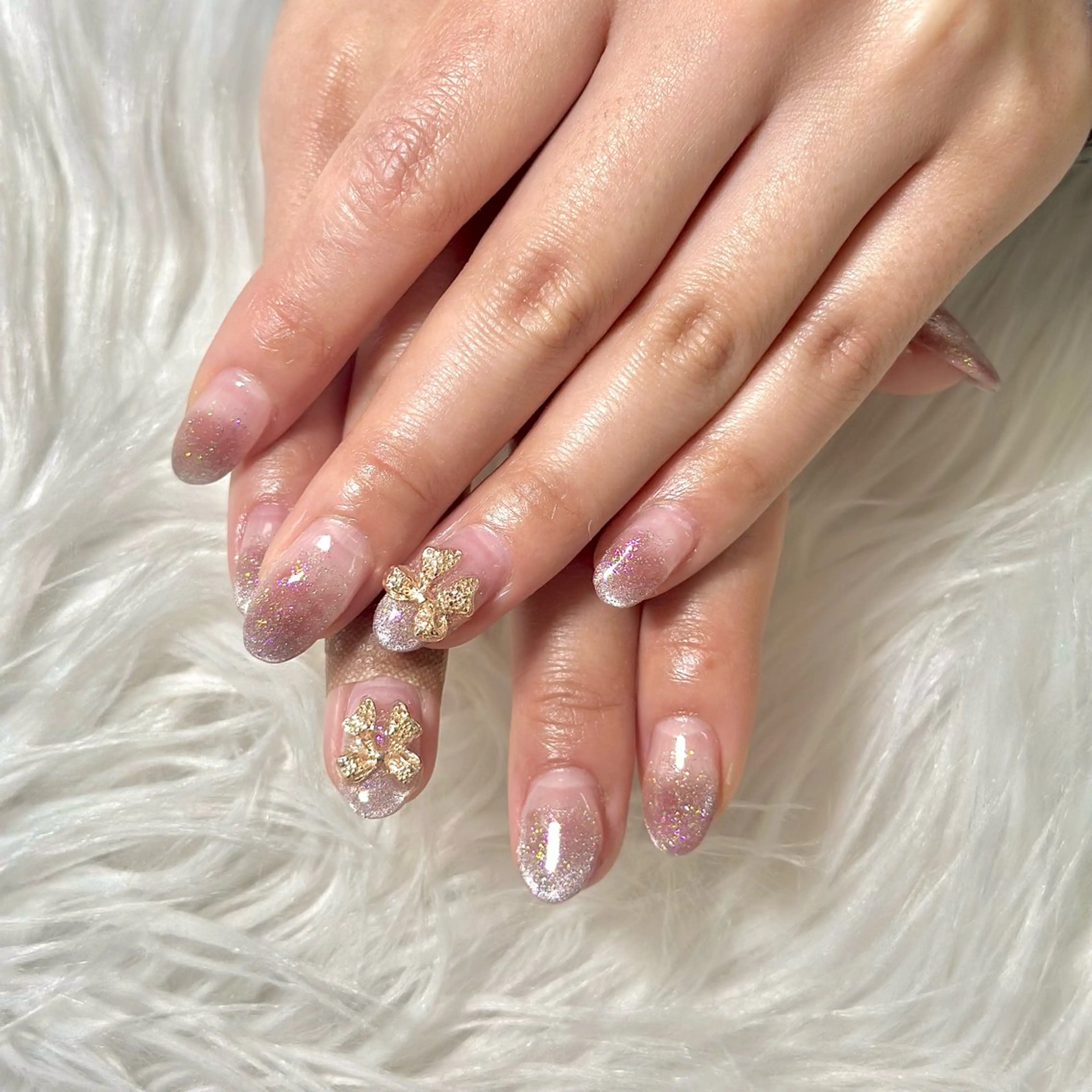 ネイル グラデーション キラキラネイル マグネットネイル リボン シンプルネイル Heartnail Hino Reinaのネイルデザイン