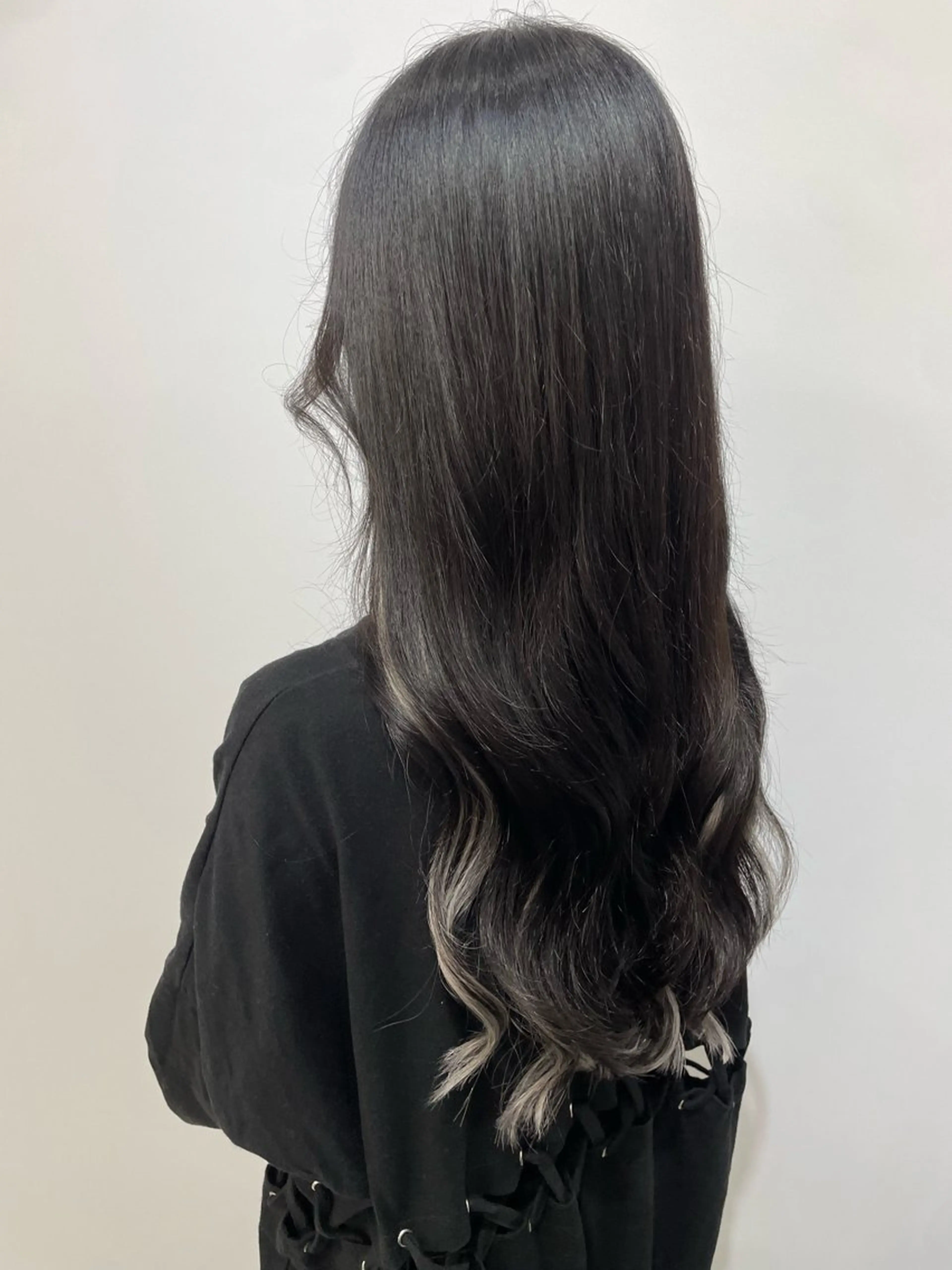 ロング エクステ 𝙃𝘼𝙍𝙐🎀 韓国×エクステのヘアスタイル