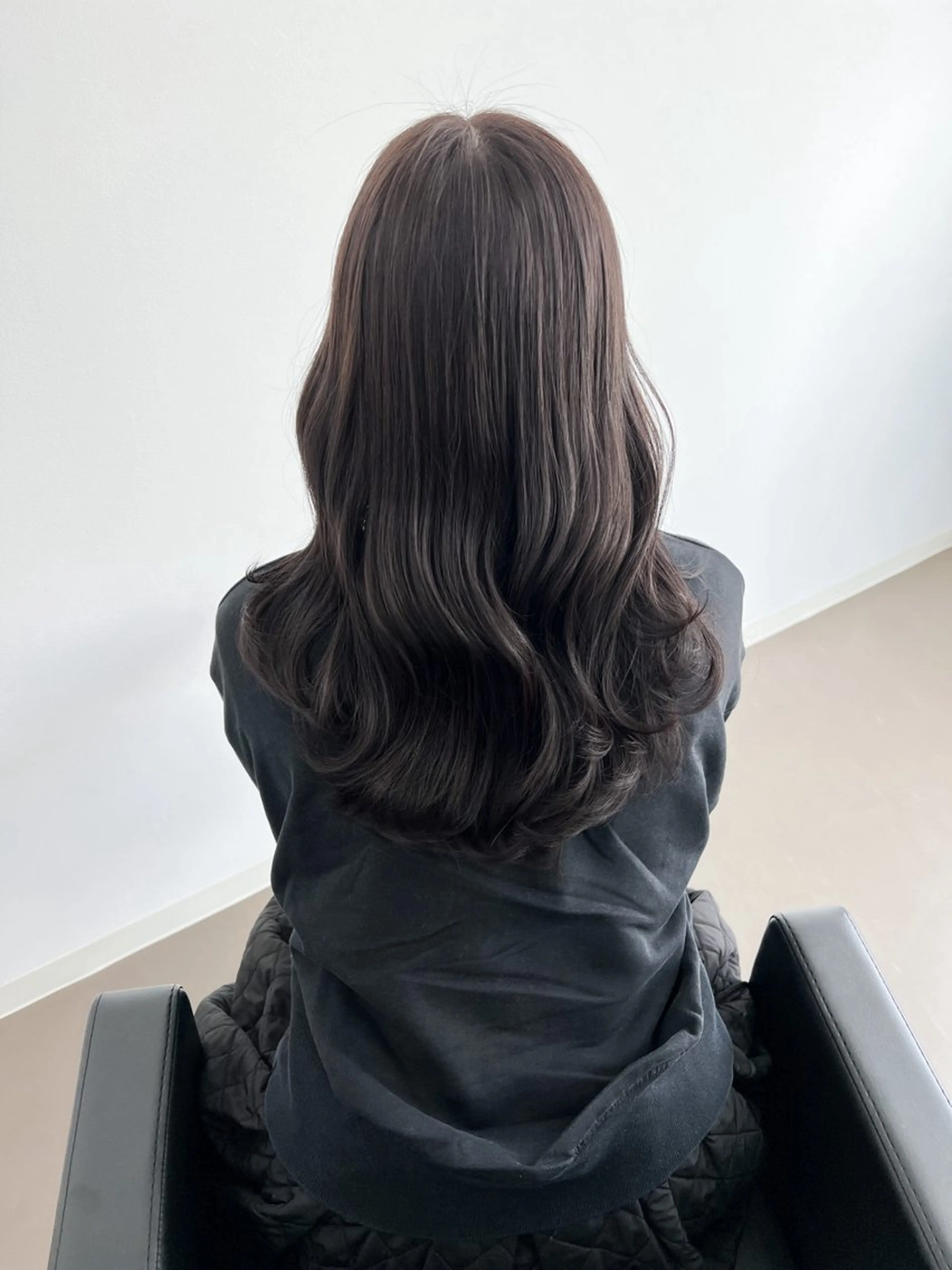ロング カラー 透明感カラー ラベンダーカラー レイヤーカット 神戸ボブ✂️ ioe三宮/田 伸佳のヘアスタイル