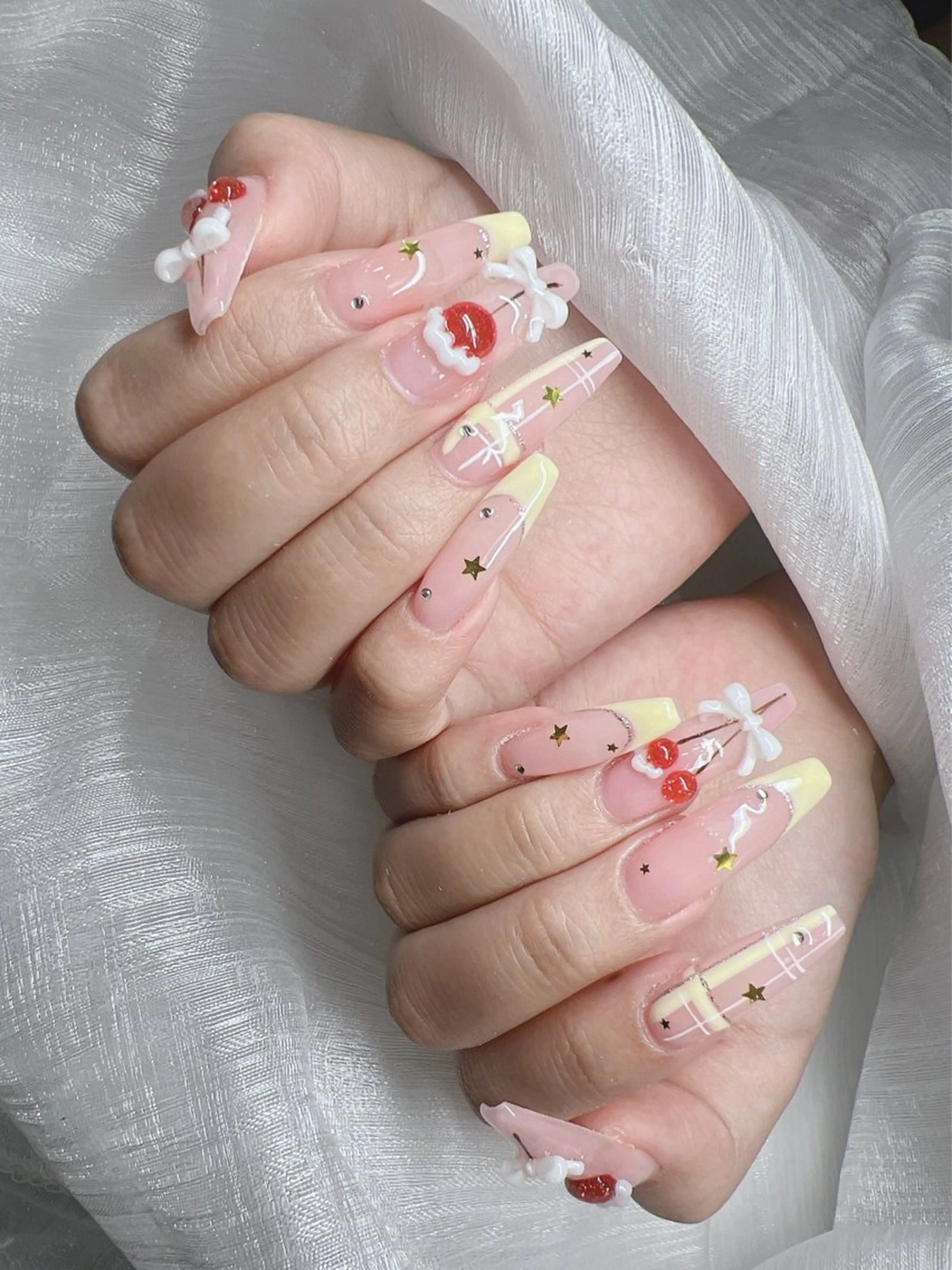 ネイル 長さ出し グラデーション キラキラネイル マグネットネイル ニュアンスネイル Lee Nails チップ長さだし専門店のネイルデザイン