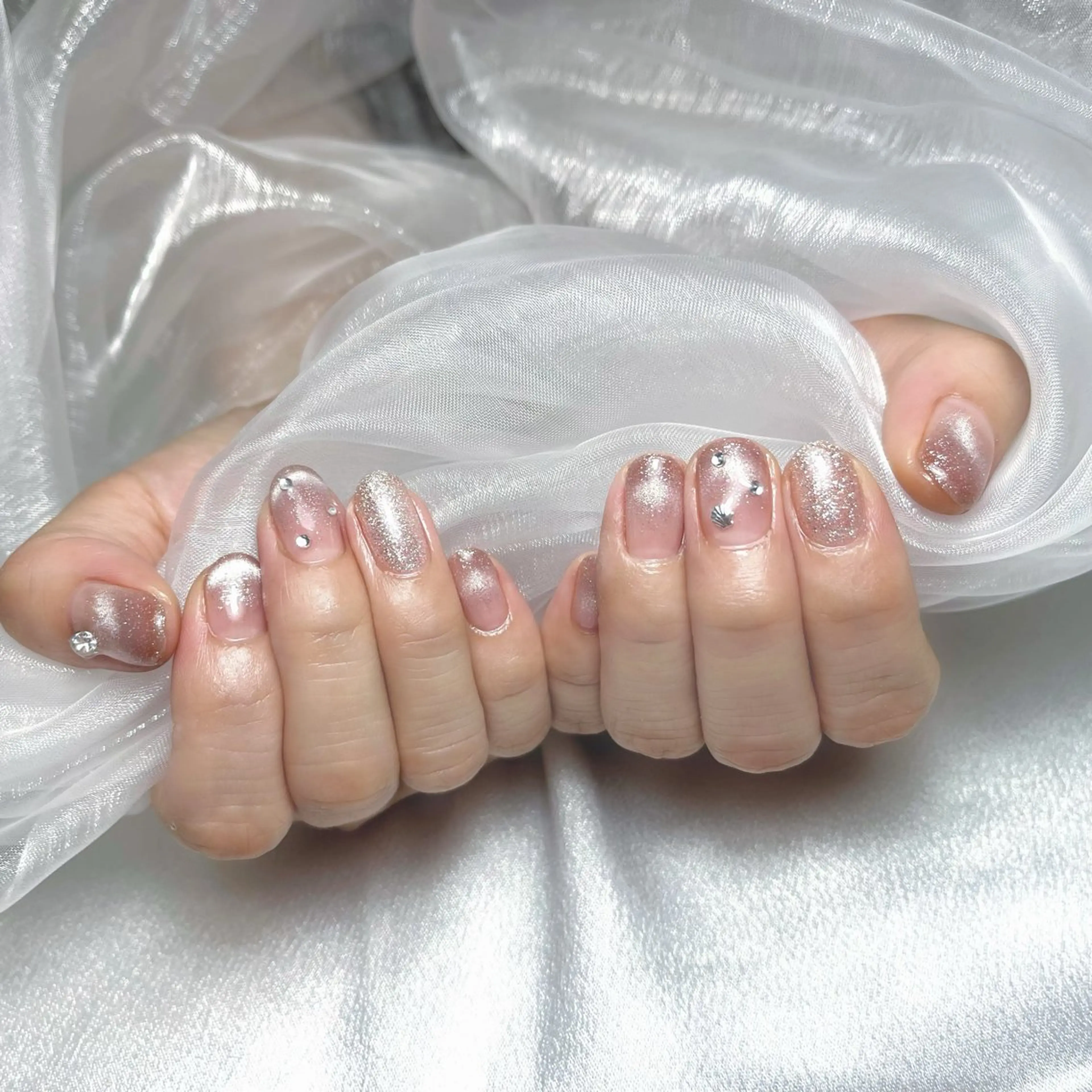 ネイル ハンドネイル 児玉 茉緒のネイルデザイン