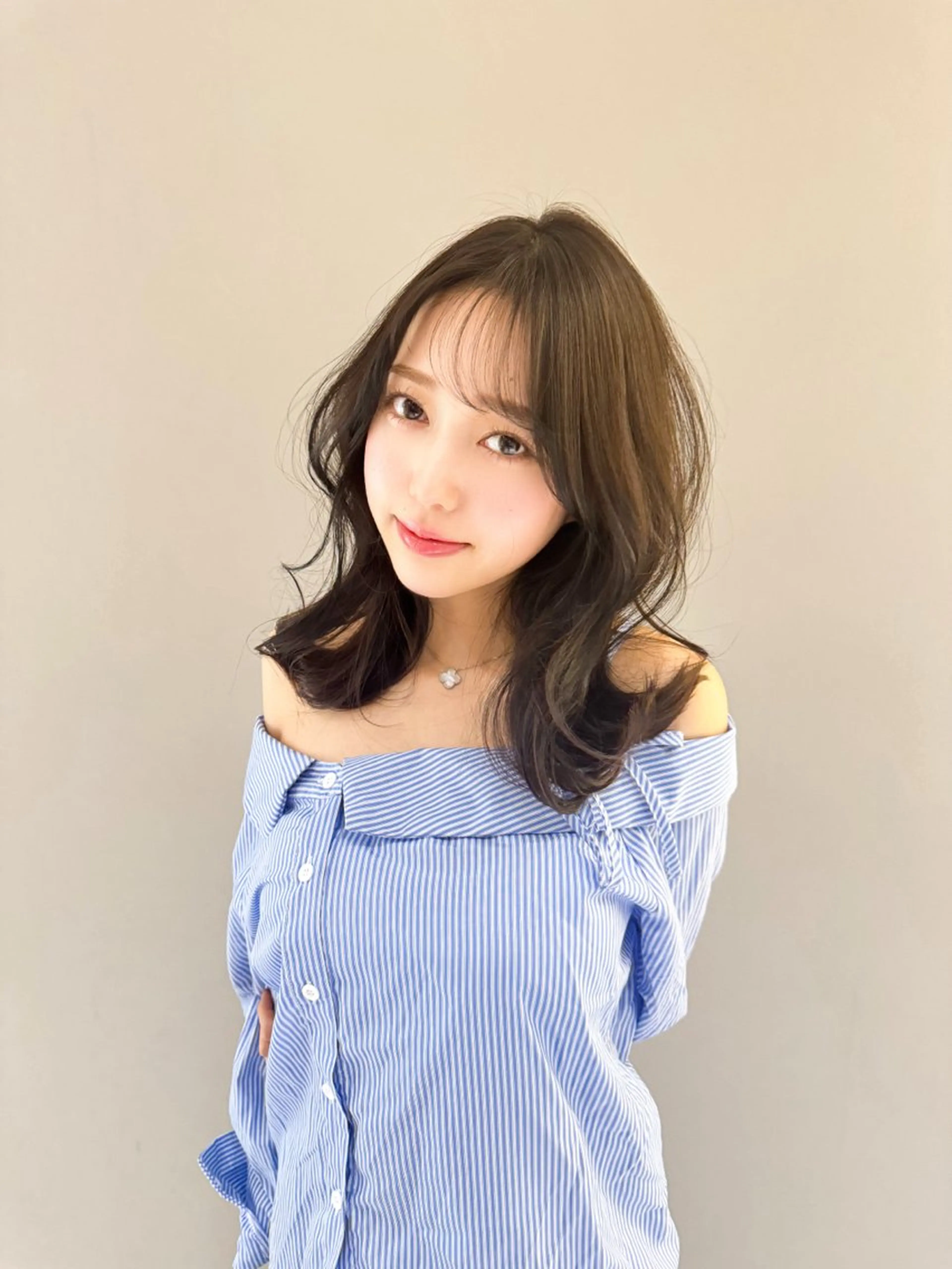 🔴 韓国風レイヤー ✨ 【褒められる】似合わせ小顔カットの写真