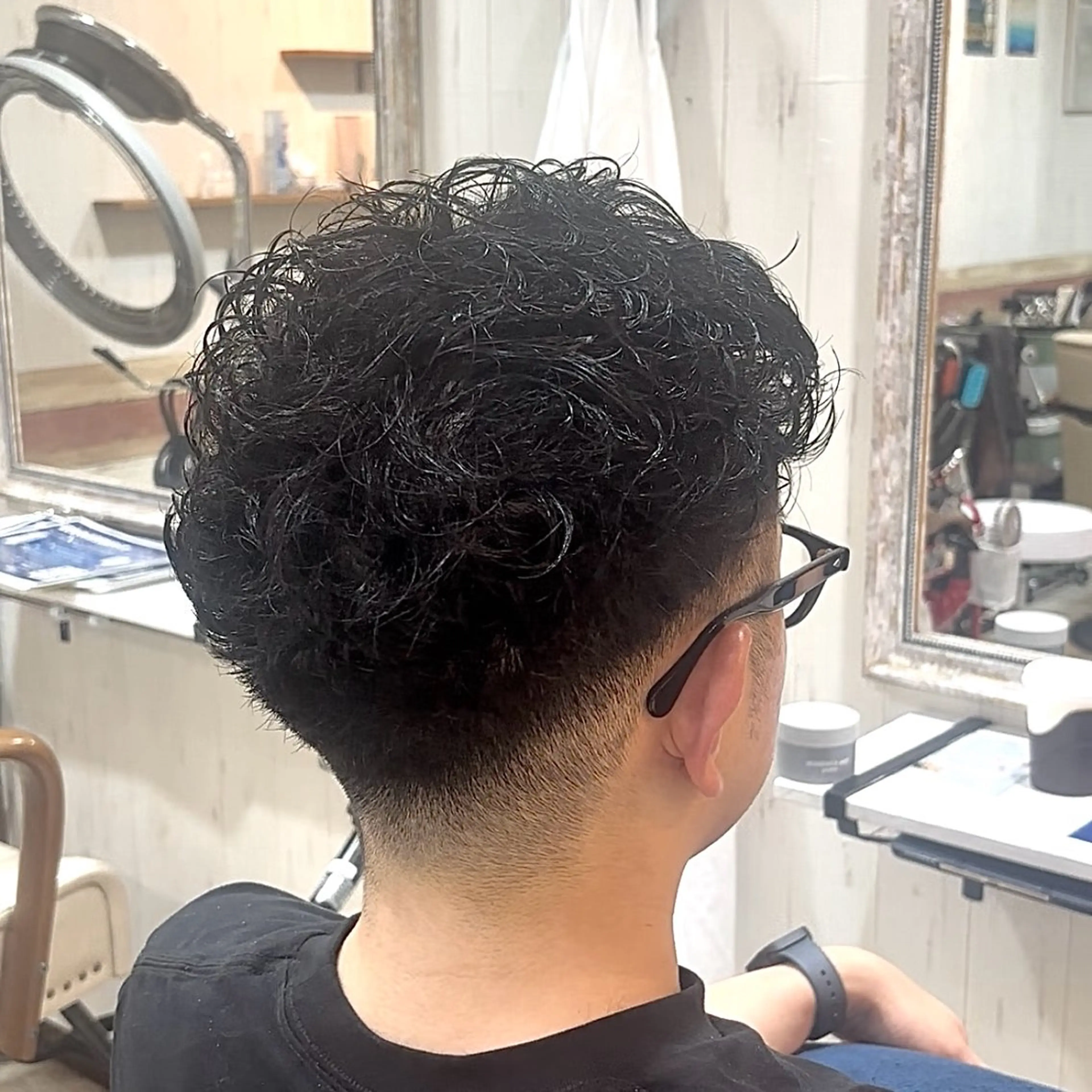 ショート メンズ スパイキーショート くせ毛 ショートヘア カット 💥桜木町メンズ専門 💥ルキのヘアスタイル