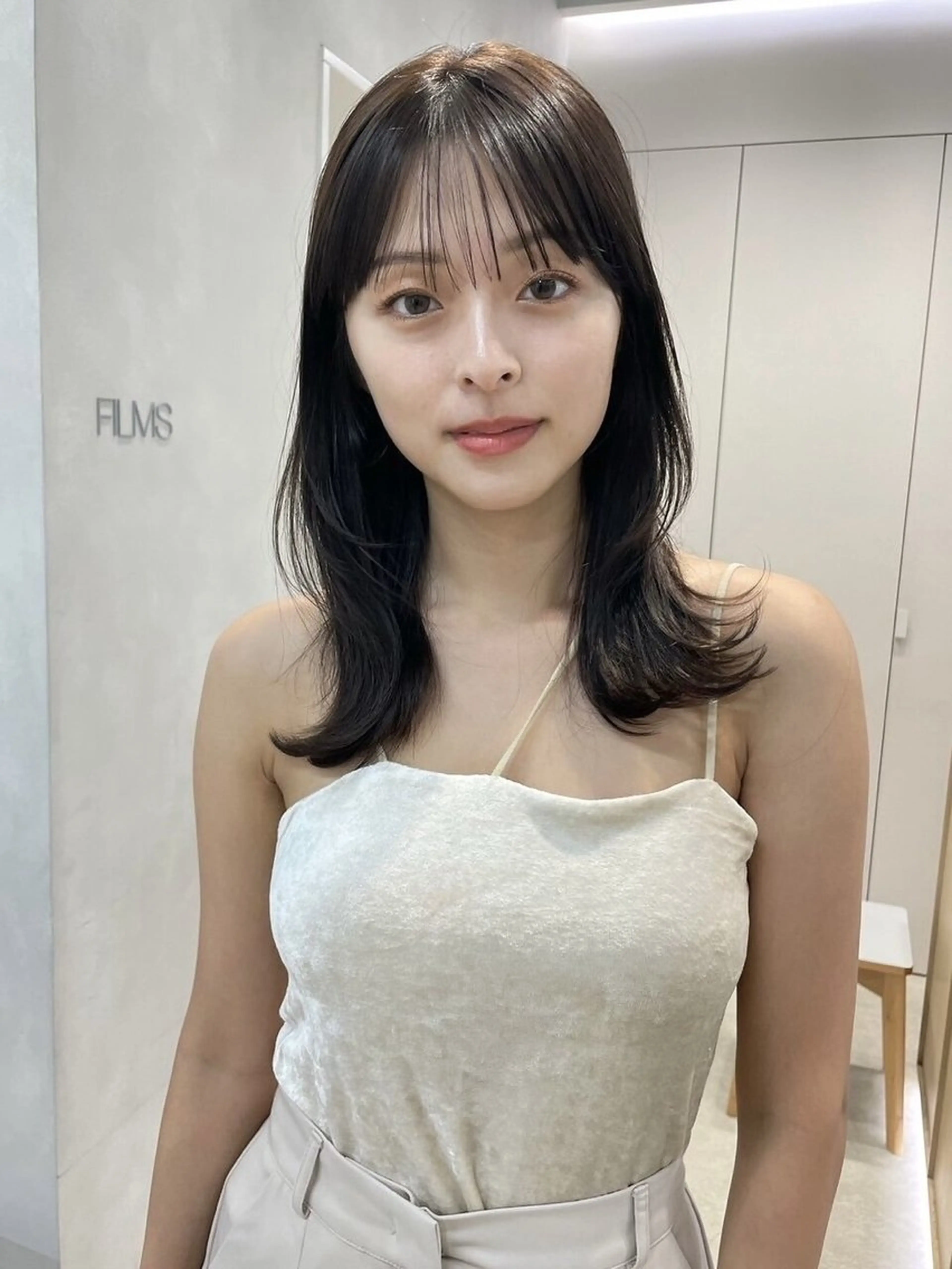 セミロング カラー お悩み解決縮毛矯正 レイヤー達人柴崎大樹のヘアスタイル