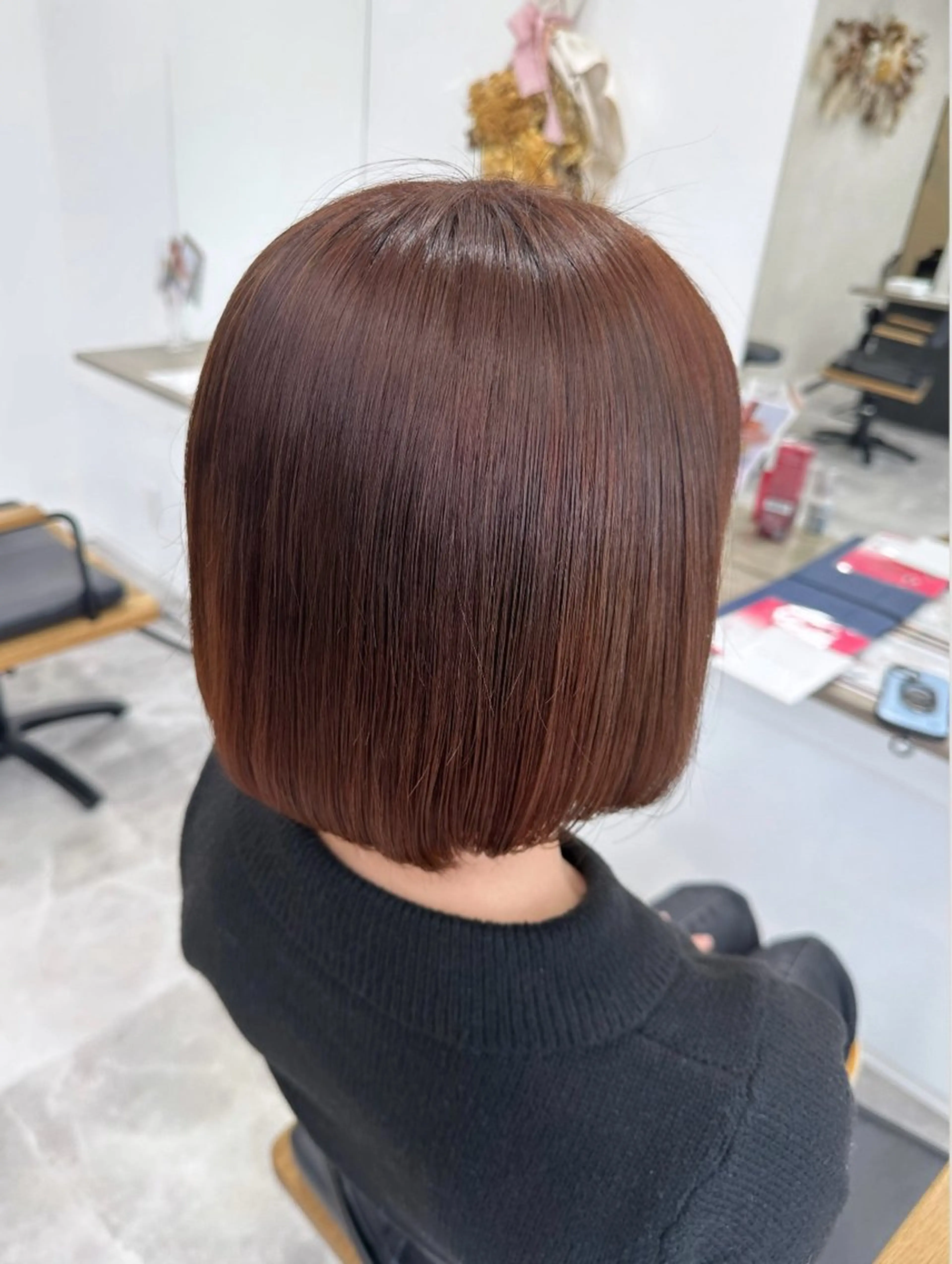 ショート ヘアカラー 𝑴𝒐𝒓𝒊‎‪ /髪質改善/艶髪🖤のヘアスタイル