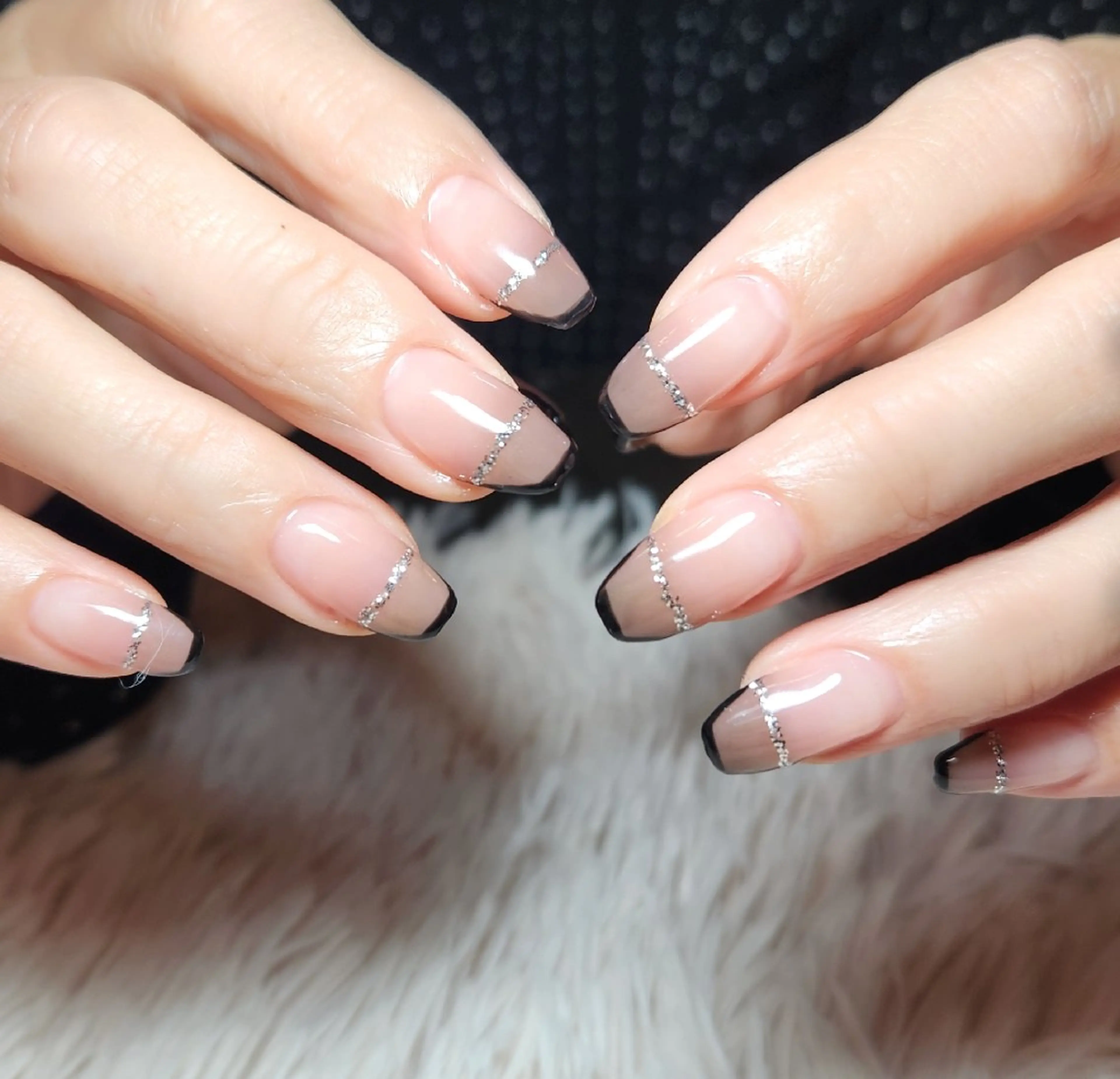 ネイル フレンチネイル グラデーション ラメ(グリッター) ハンドネイル   BENNIEのネイルデザイン